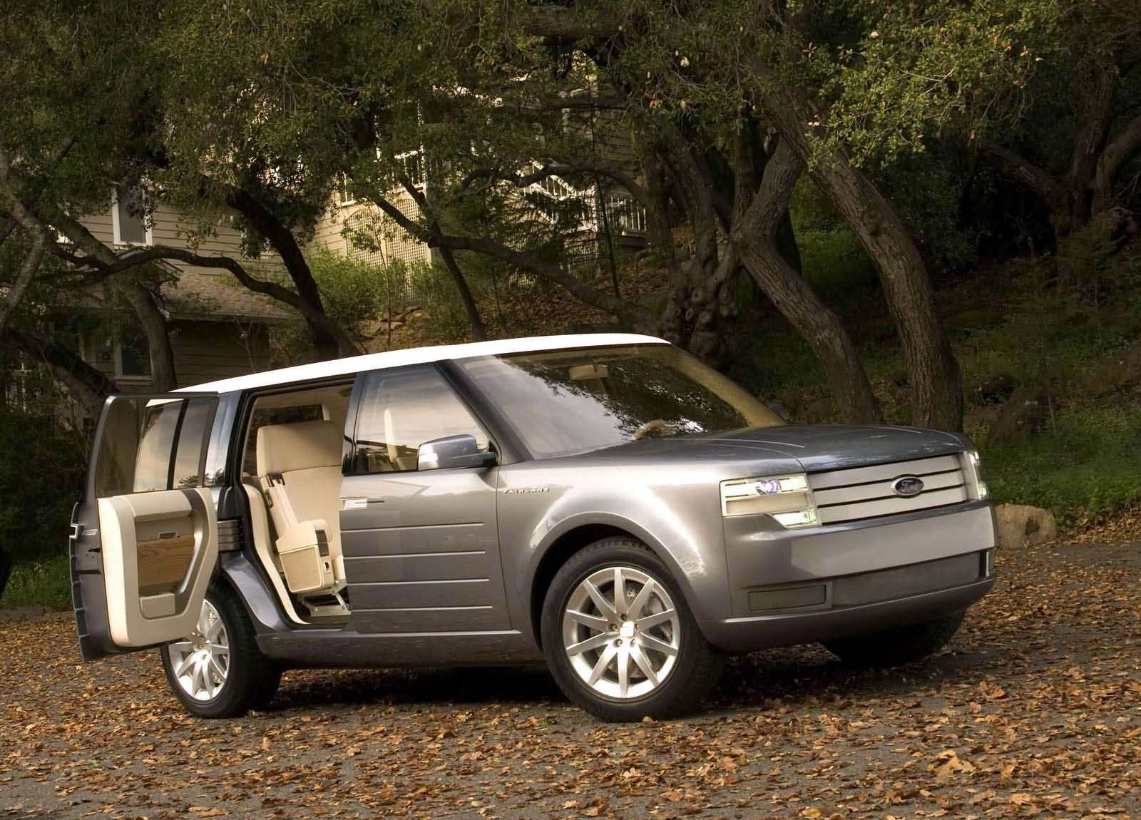 Ford Fairlane Concept photo #7