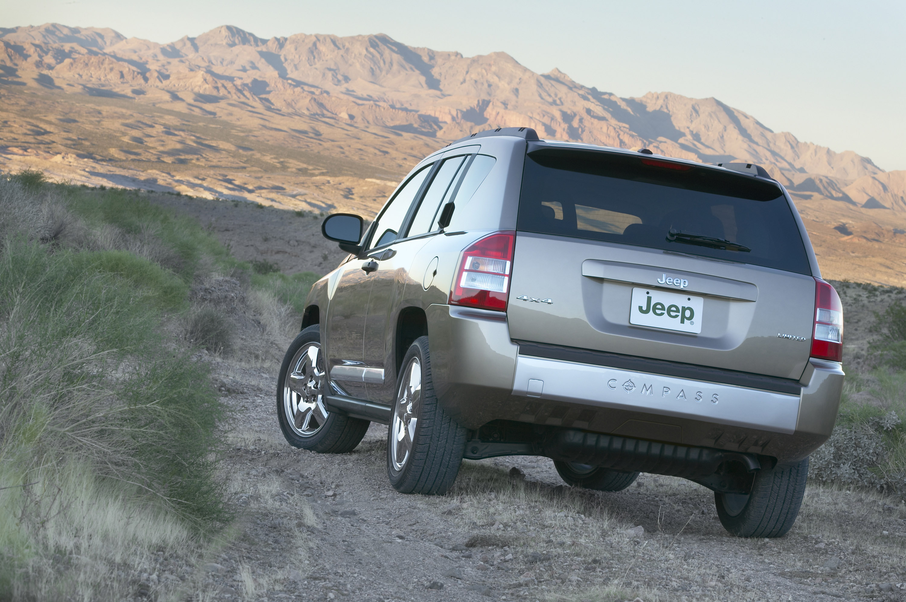 Jeep Compass photo #10