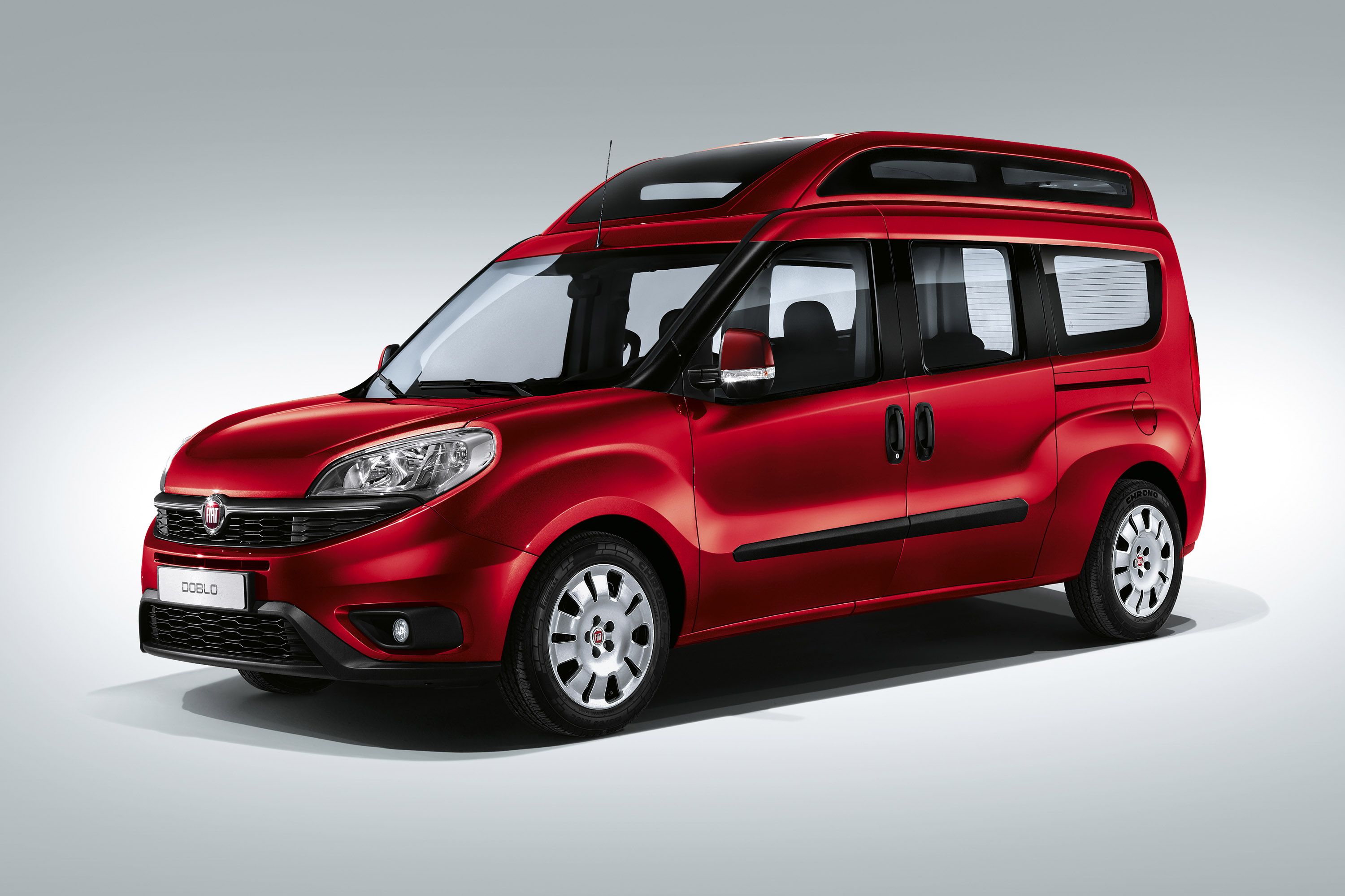 2015 Fiat Doblo HD Pictures