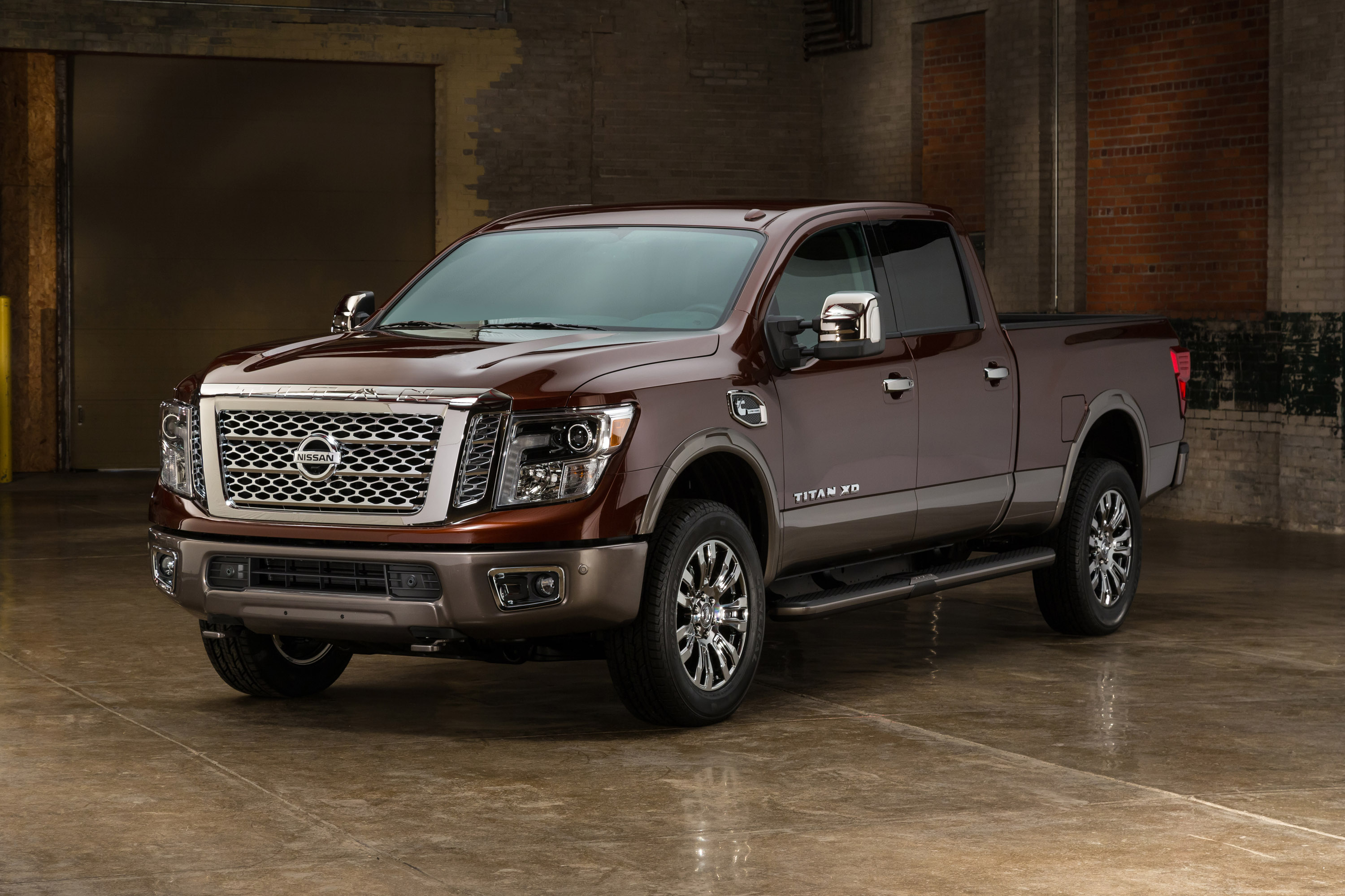 Nissan titan picture gallery
