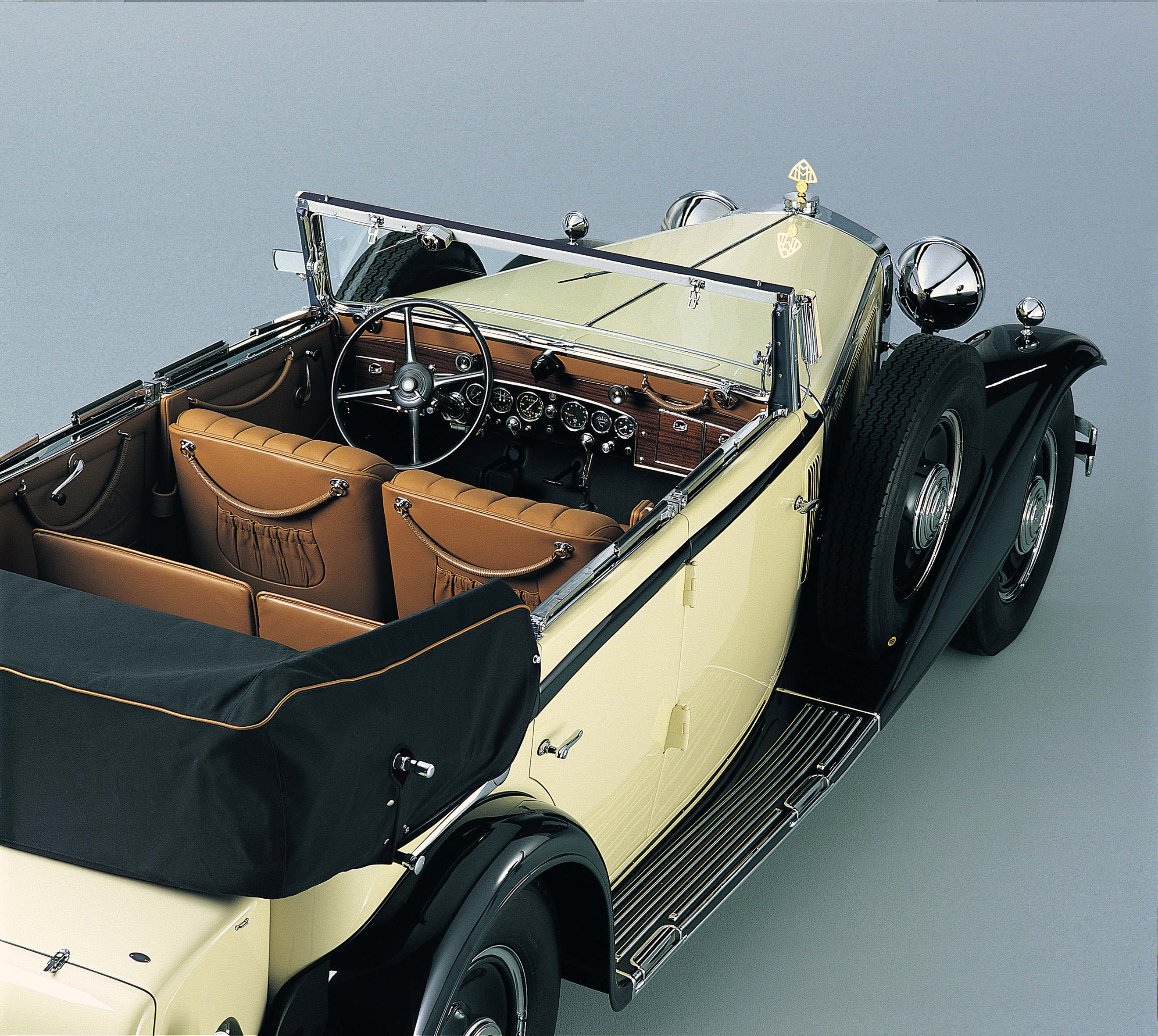 1932 Maybach Zeppelin DS 8 HD Pictures