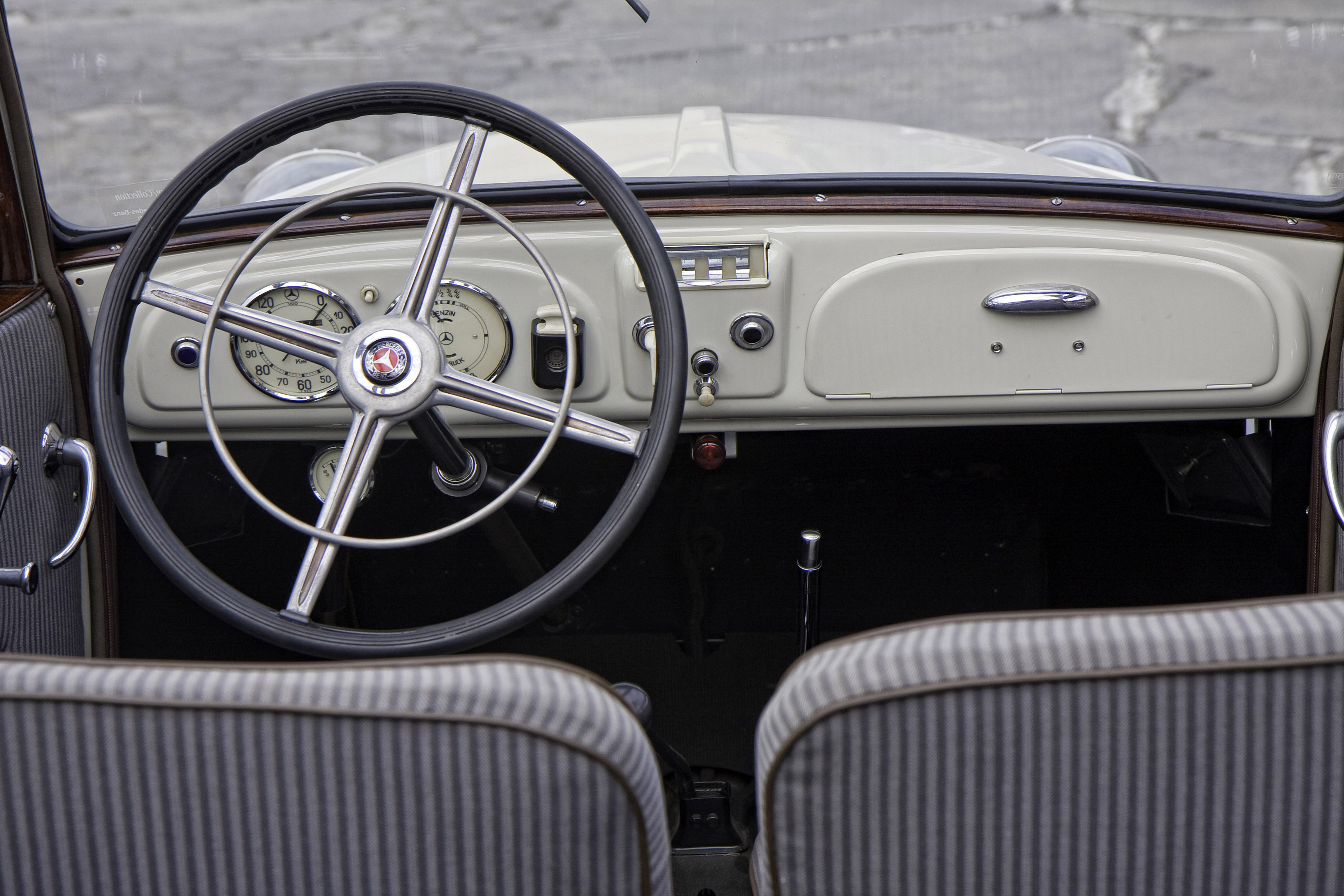 Mercedes-Benz 130 photo #7
