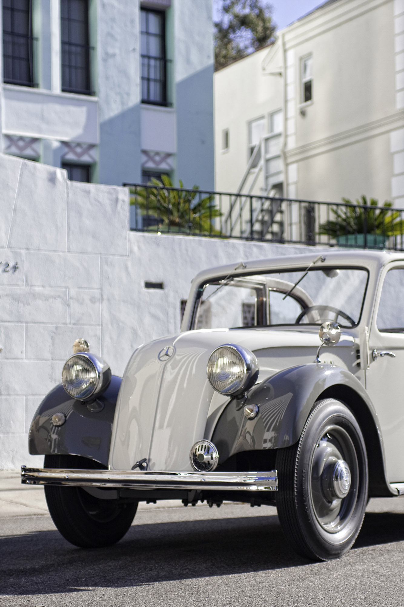 Mercedes-Benz 130 photo #11