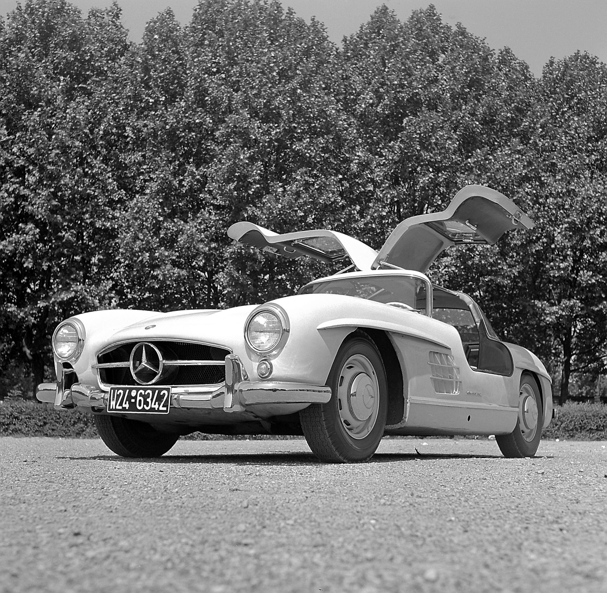 1954 Mercedes-Benz 300 SL - HD Pictures @ carsinvasion.com