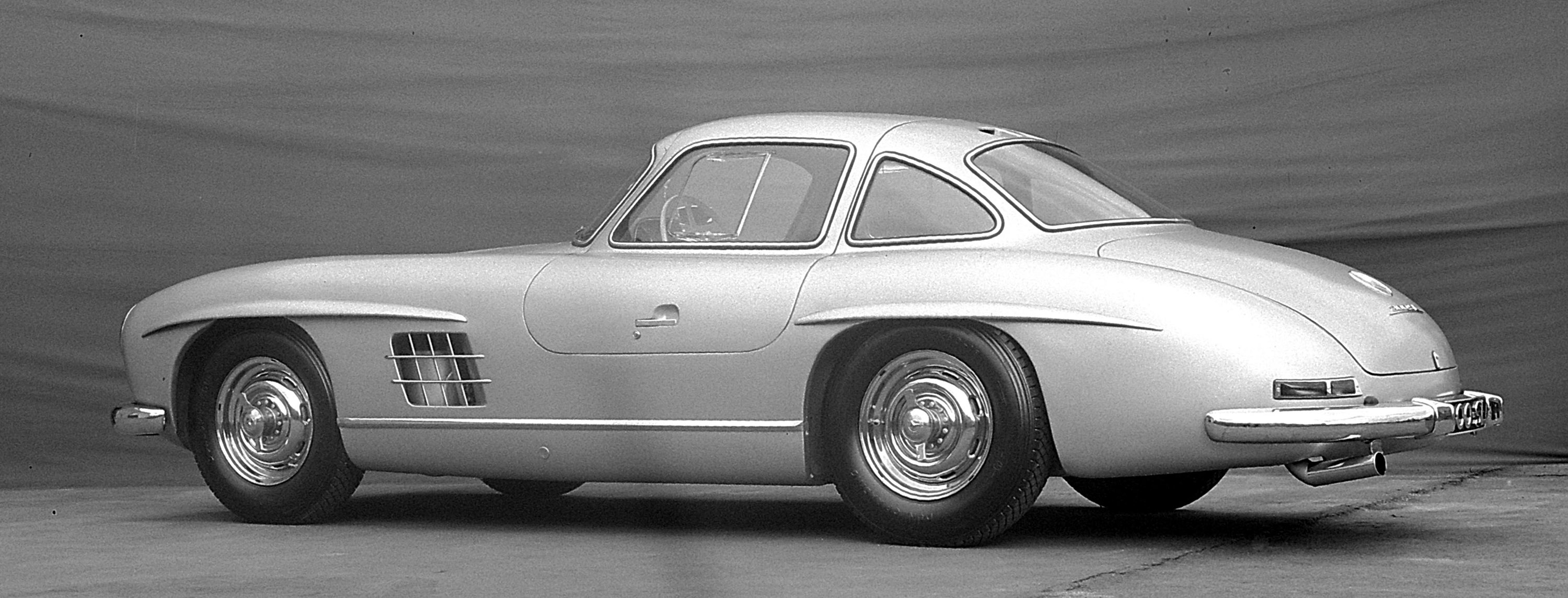 Mercedes-Benz 300 SL photo #30