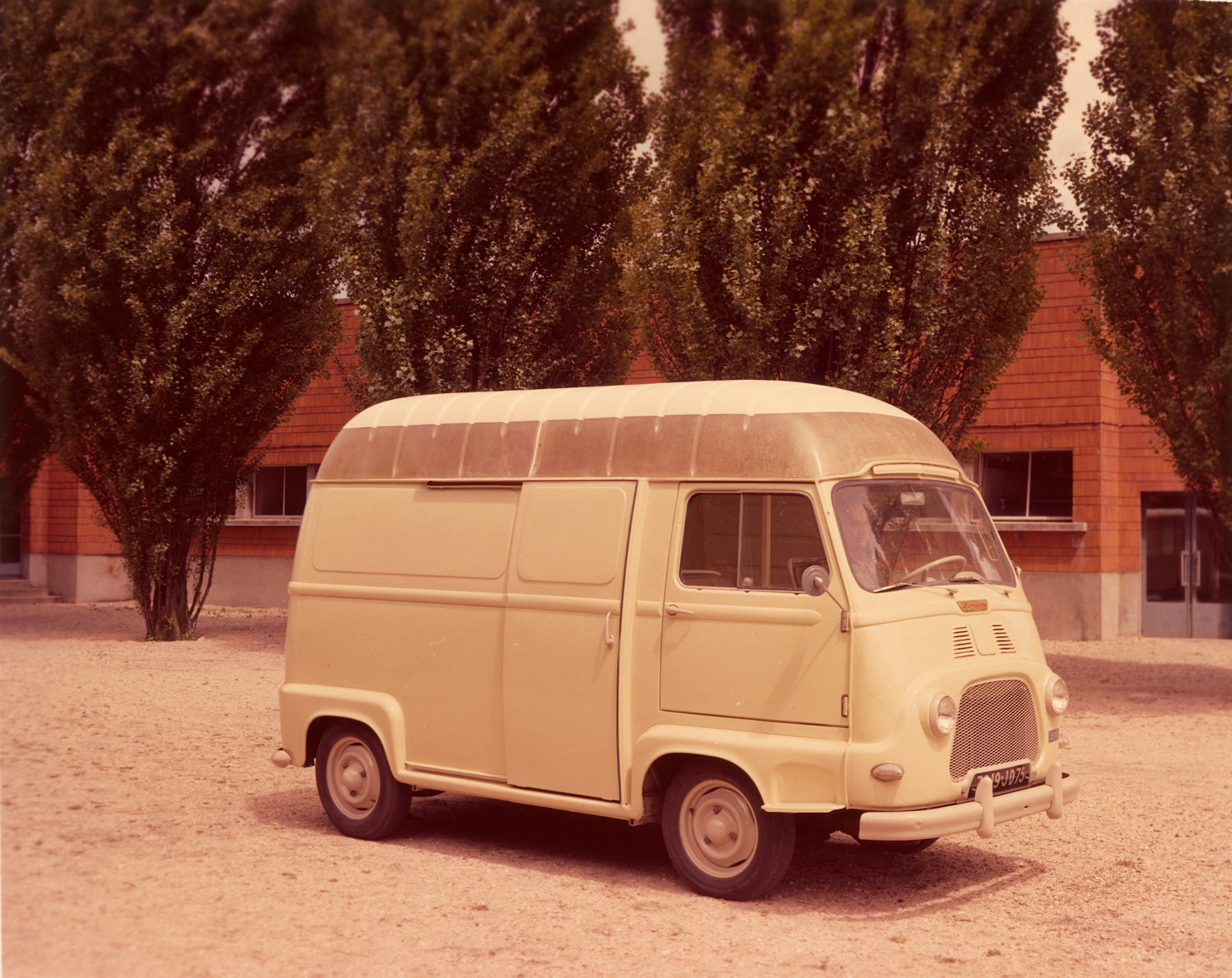 Renault Estafette photo #5