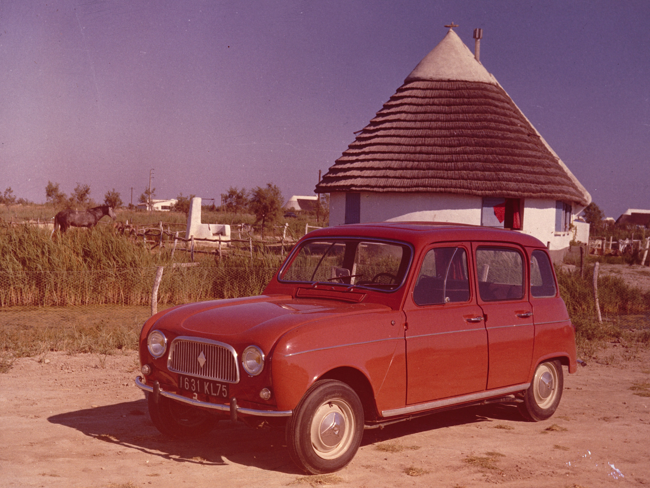 Renault 4 photo #2