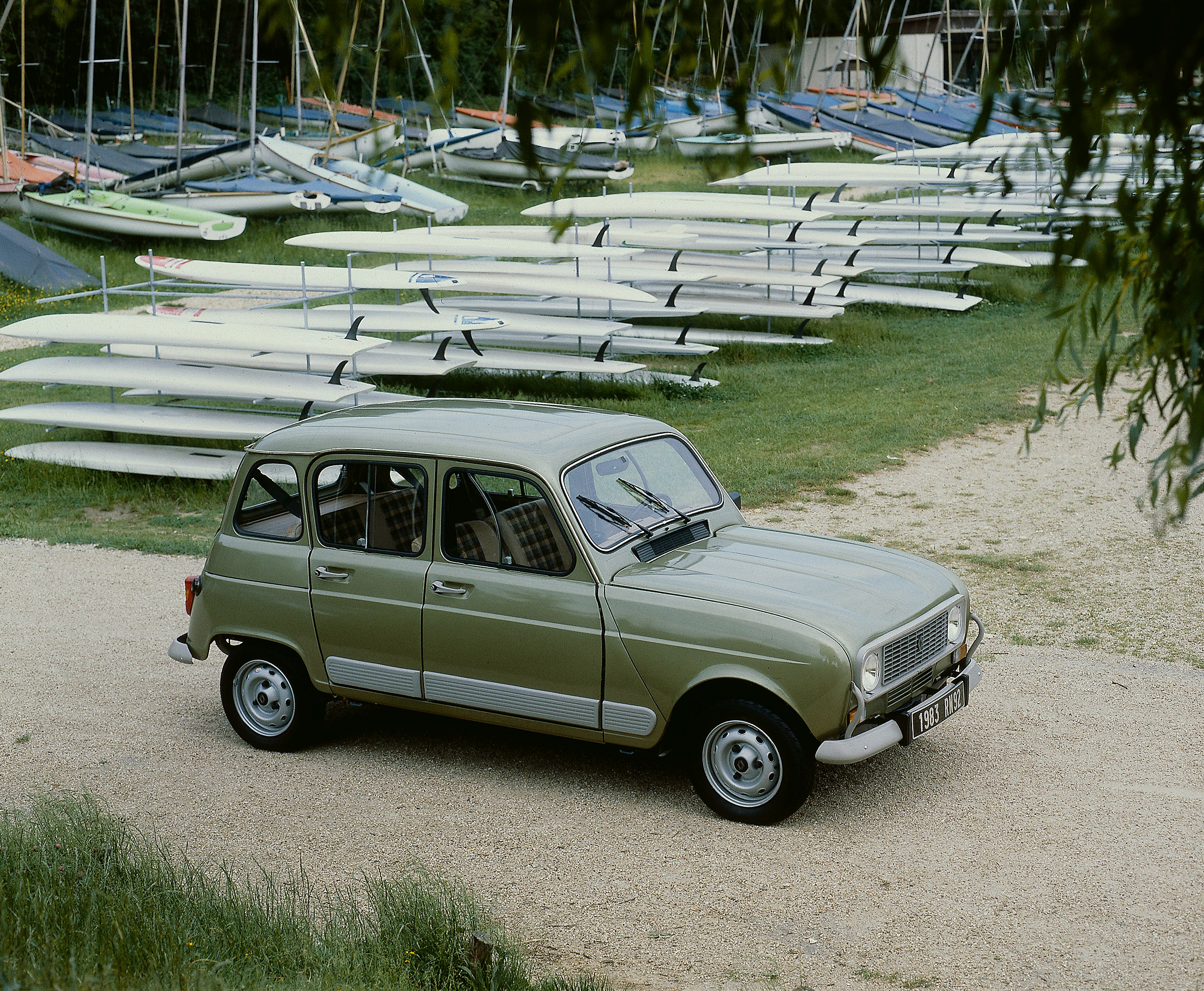 Renault 4 photo #5