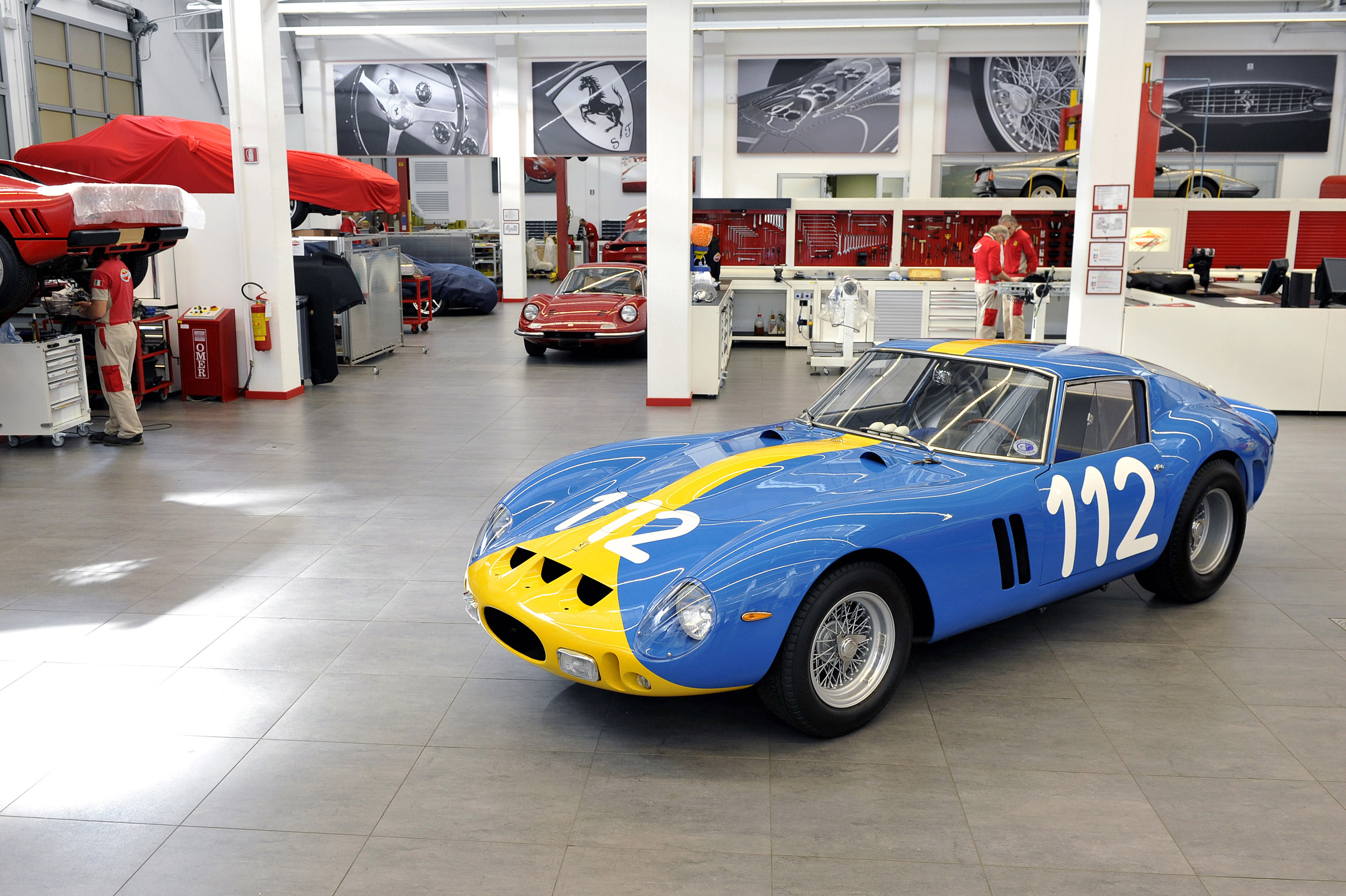 Ferrari 250 GTO Blue photo #2