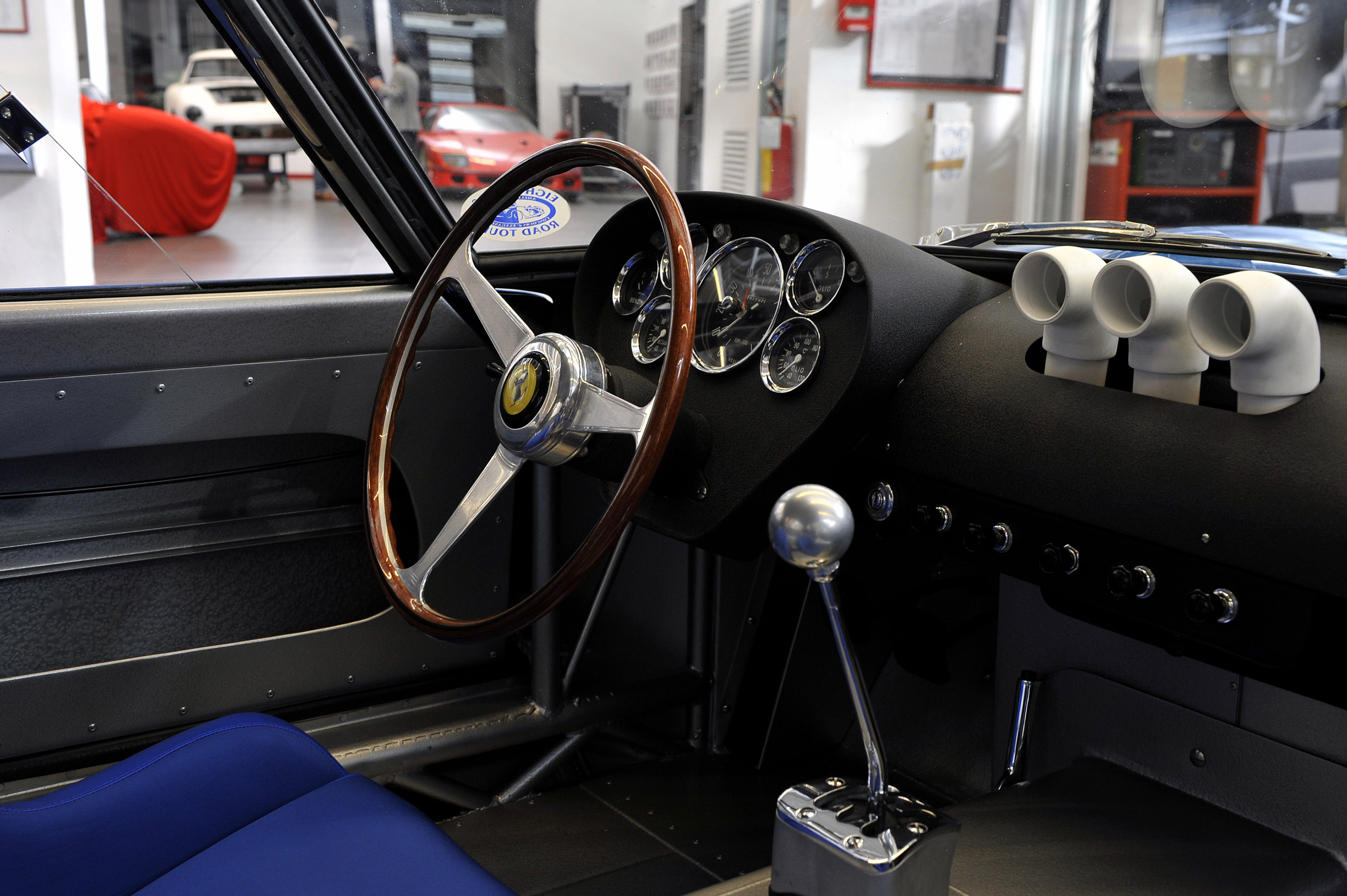 Ferrari 250 GTO синий