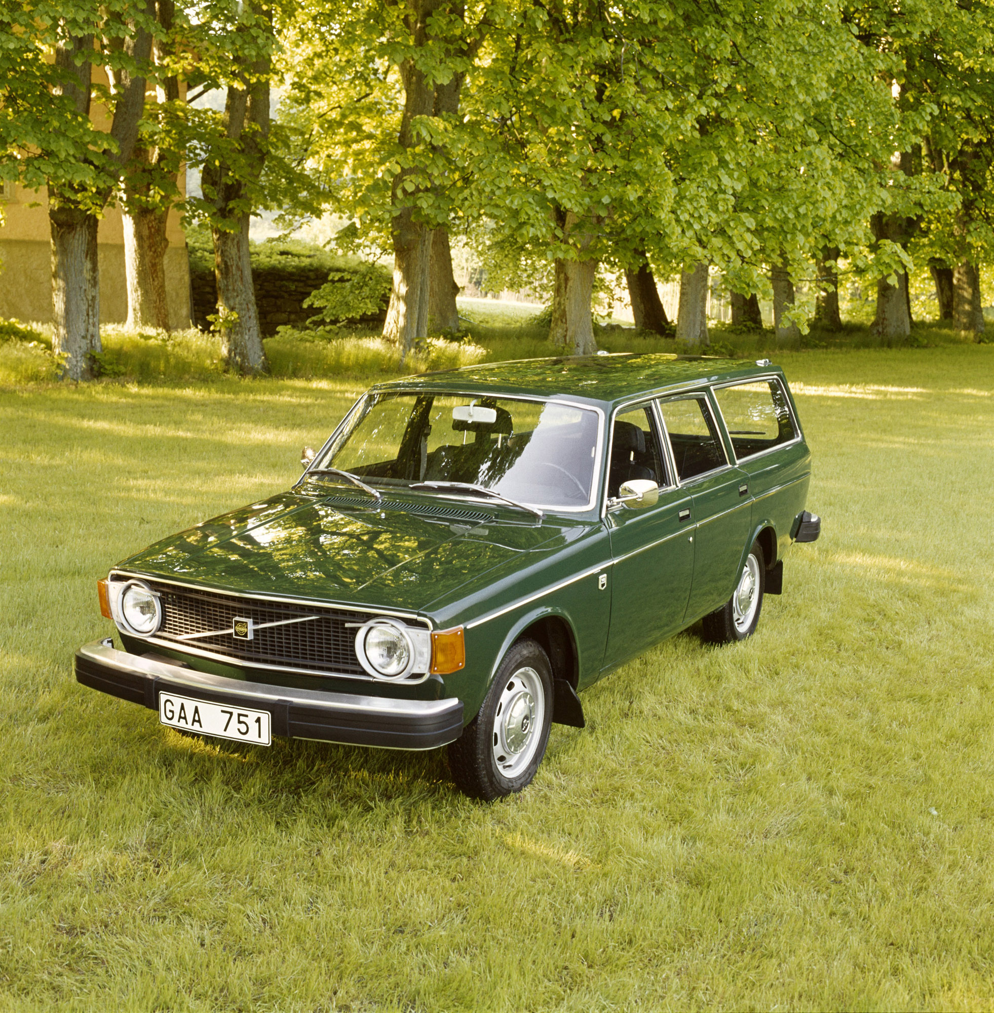 Volvo 145 photo #3