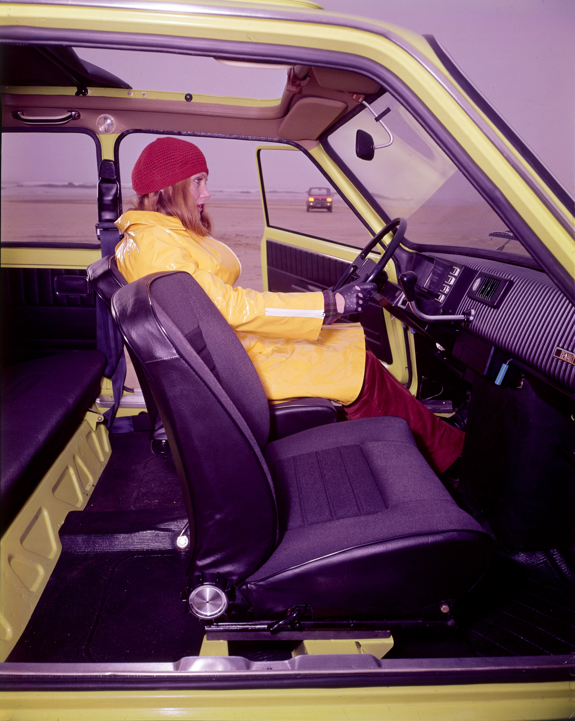 Renault 5 photo #11