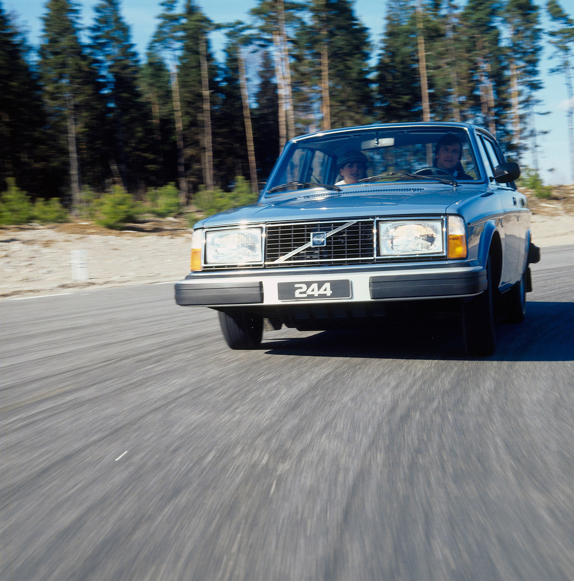 Volvo 244 photo #2