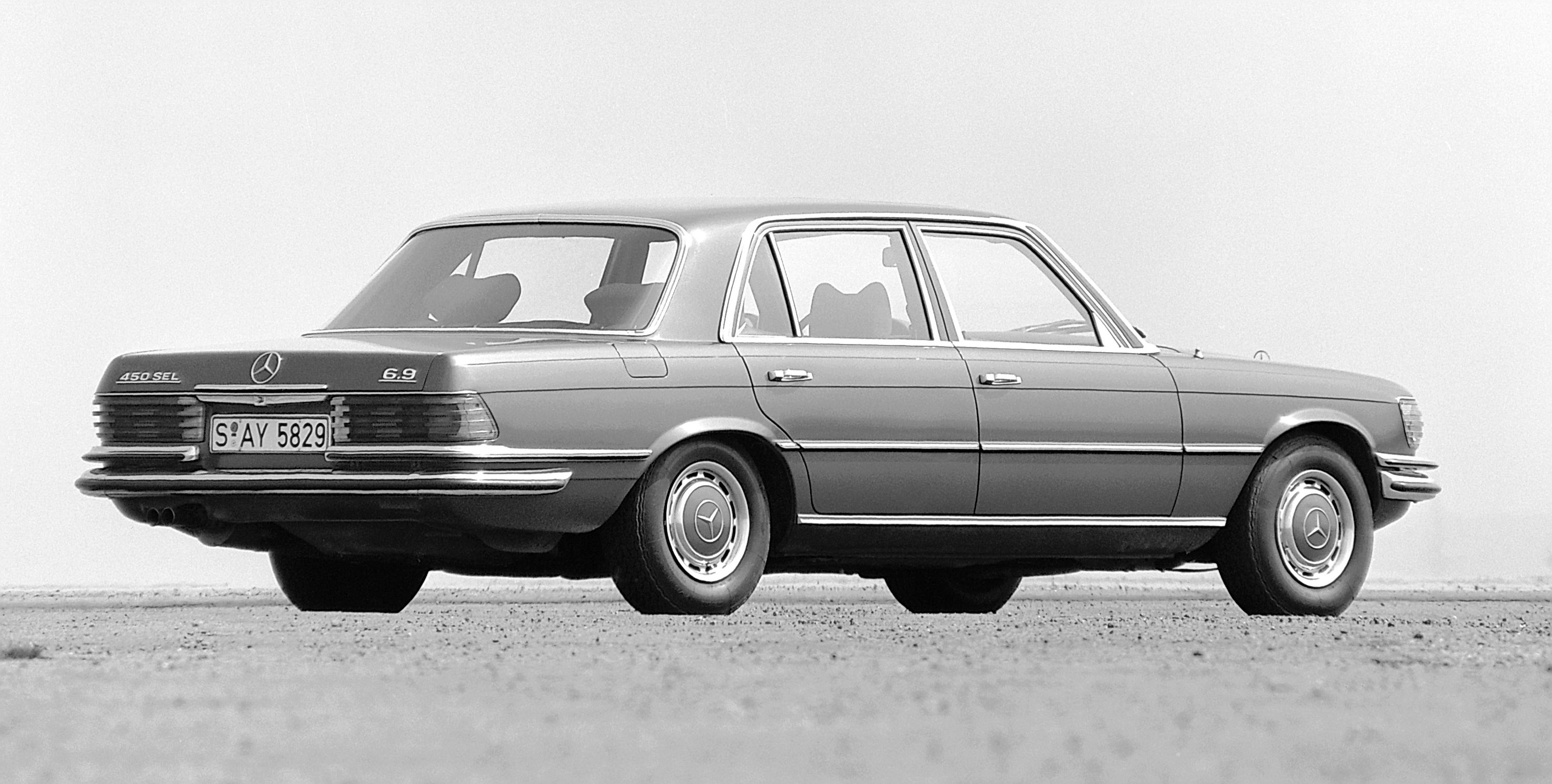 Mercedes-Benz 450 SEL 6.9 photo #8