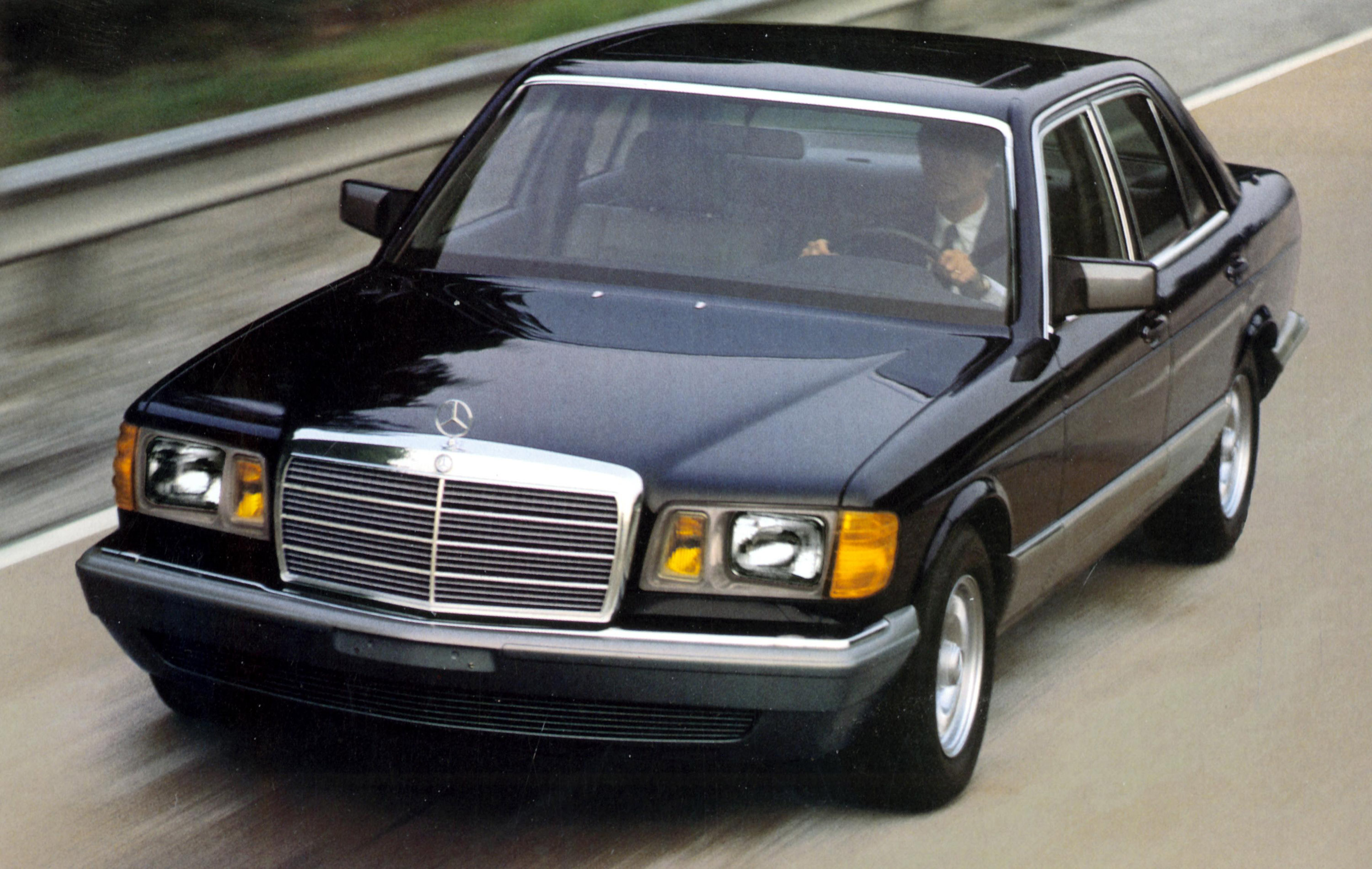 Mercedes-Benz S-Class W126 photo #1