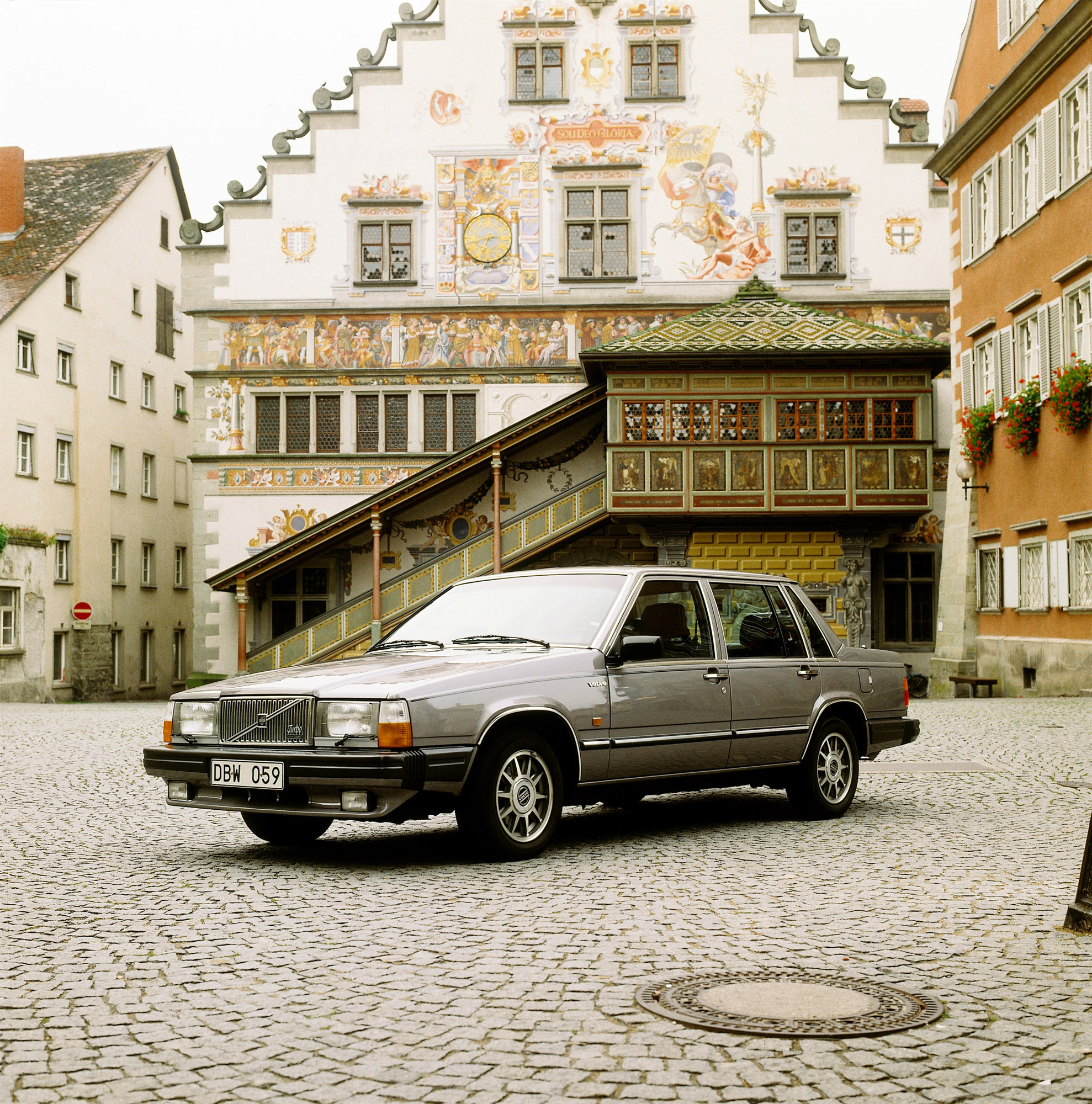 Volvo 760 photo #16