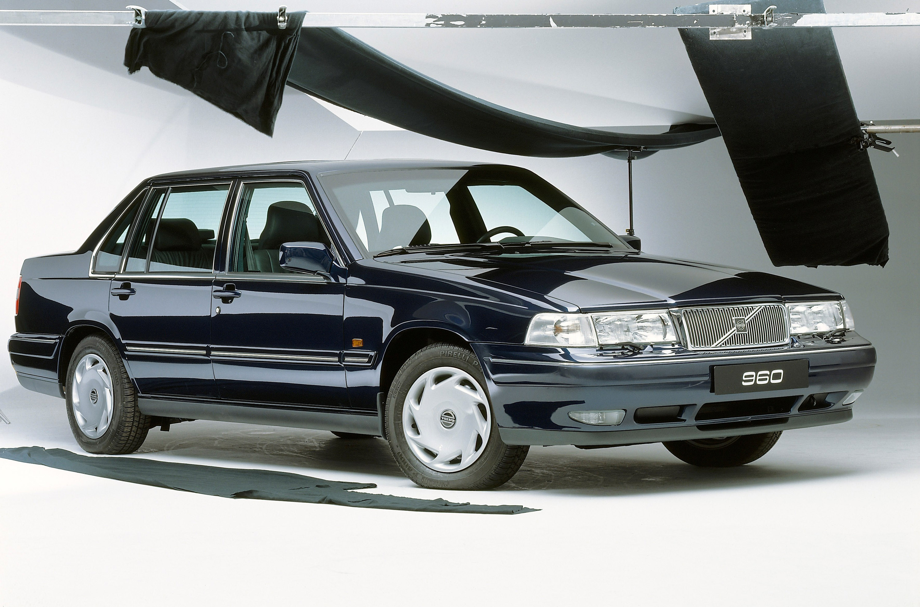 Volvo 960 photo #1