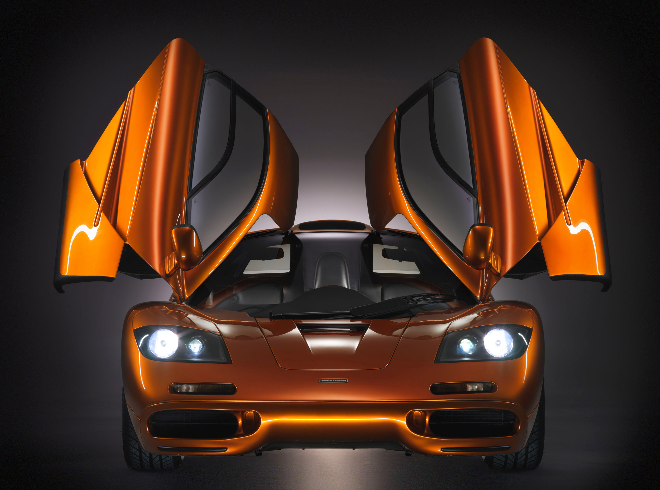 McLaren F1 photo #2