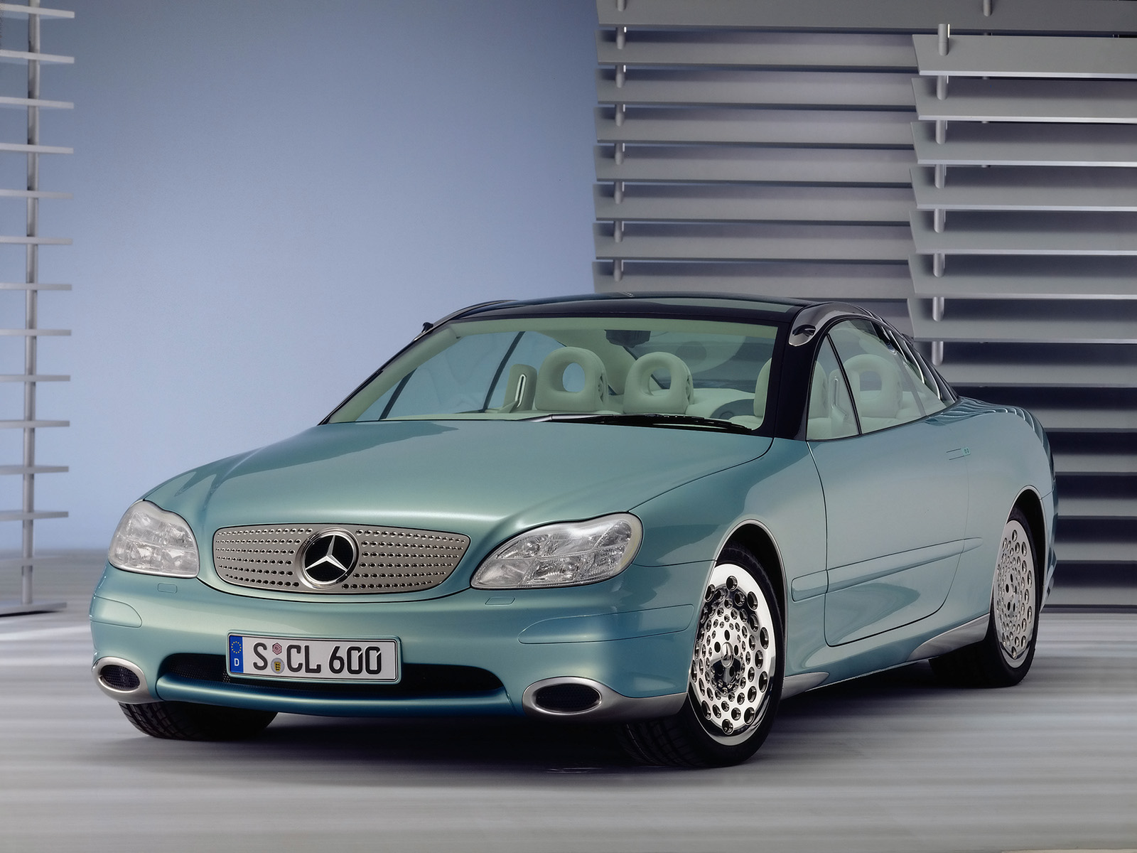 Mercedes-Benz F 200 Concept photo #2