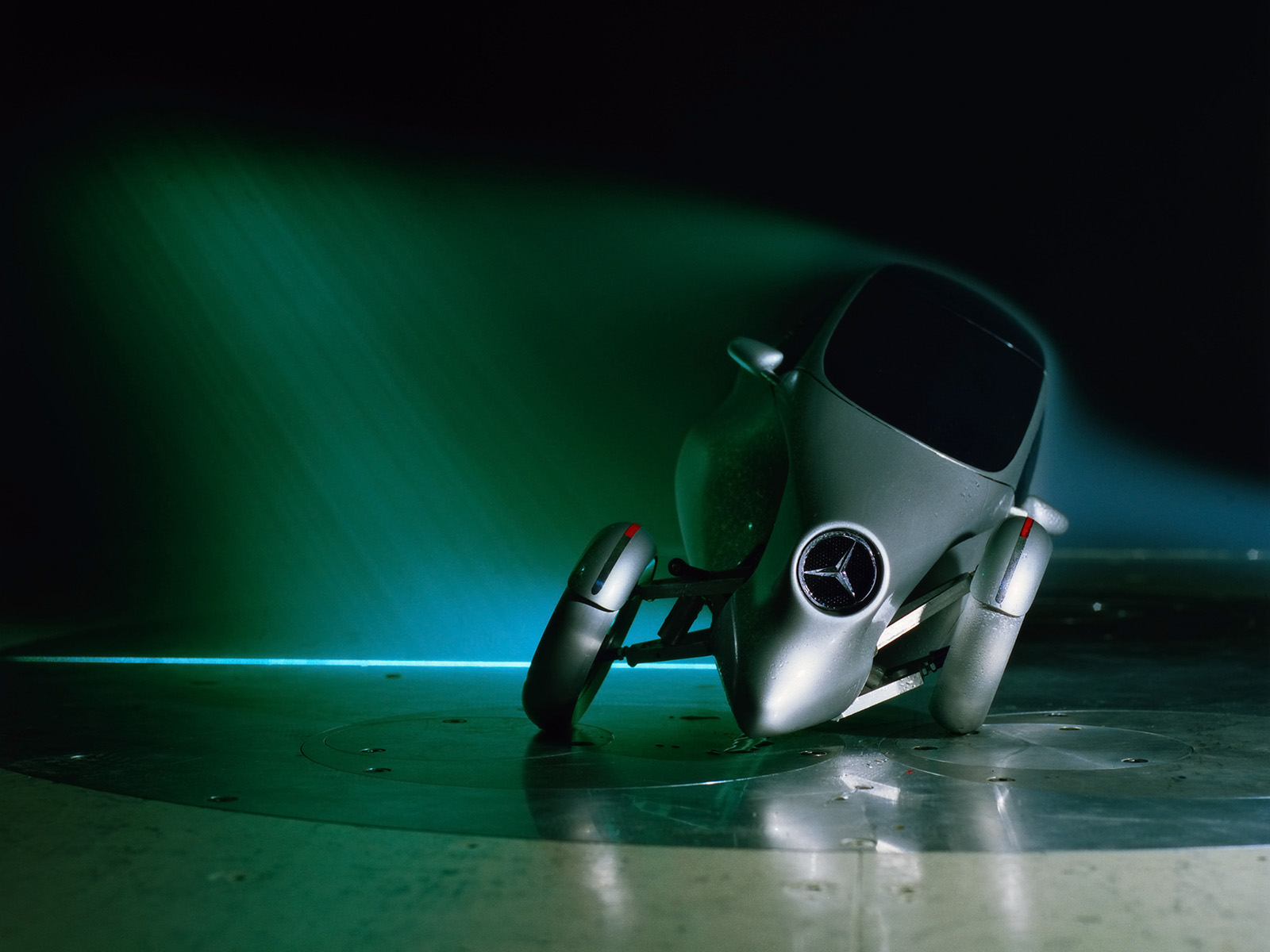 Mercedes-Benz F 300 Concept photo #5