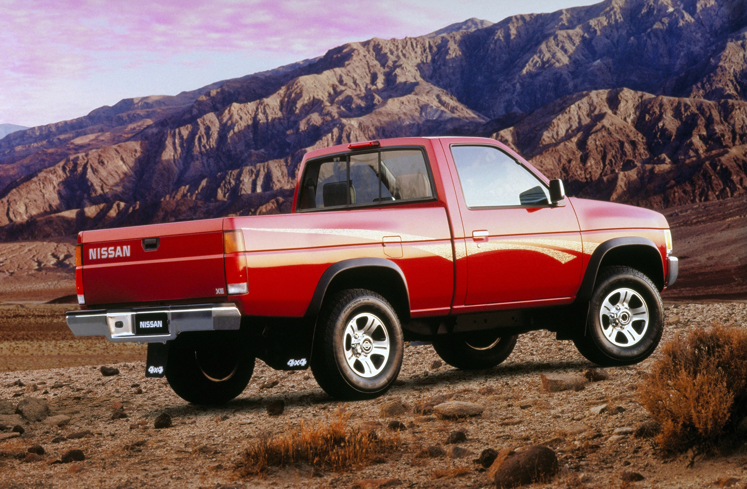 Nissan Frontier photo #3