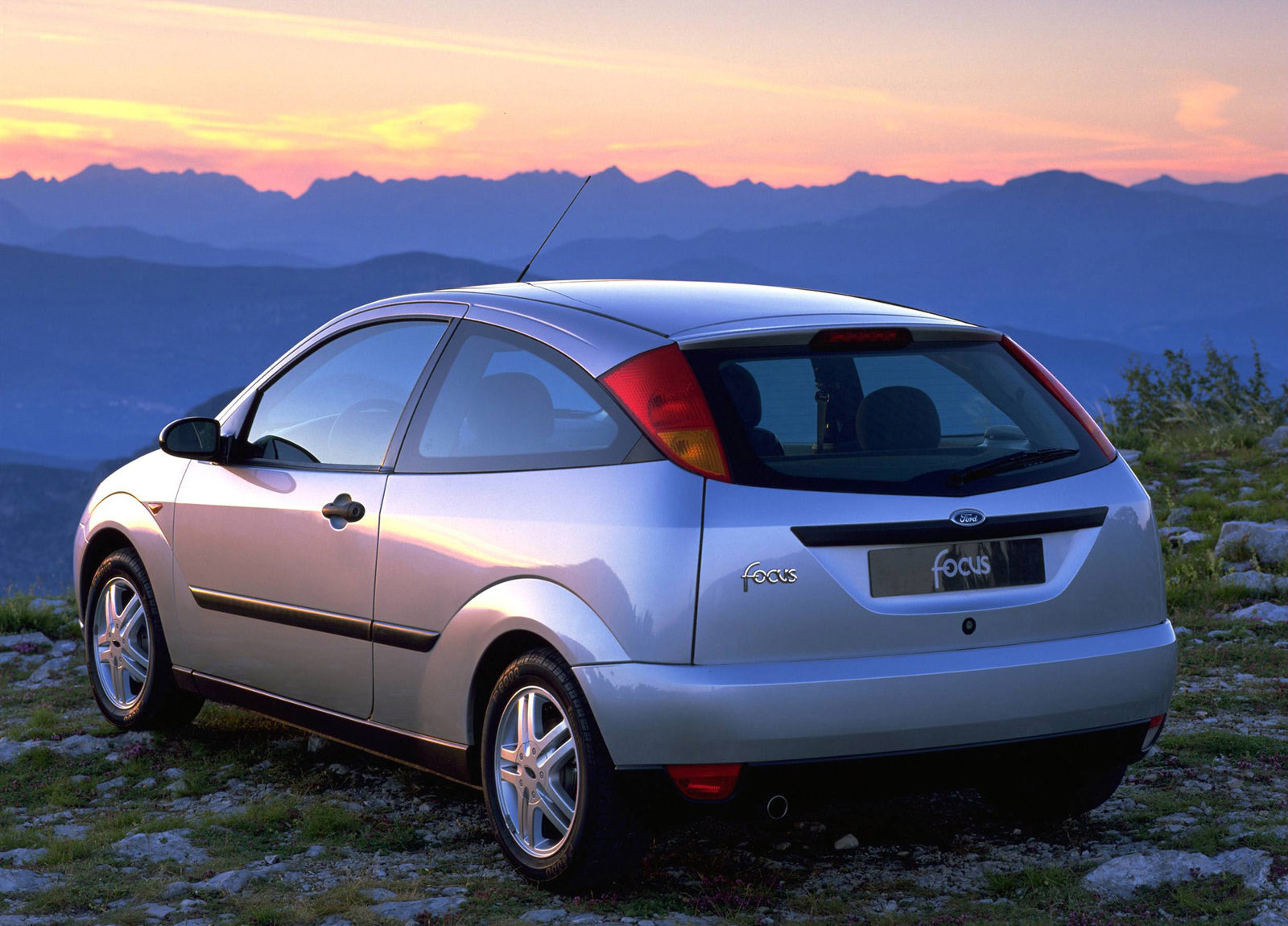 Ford Focus photo #8