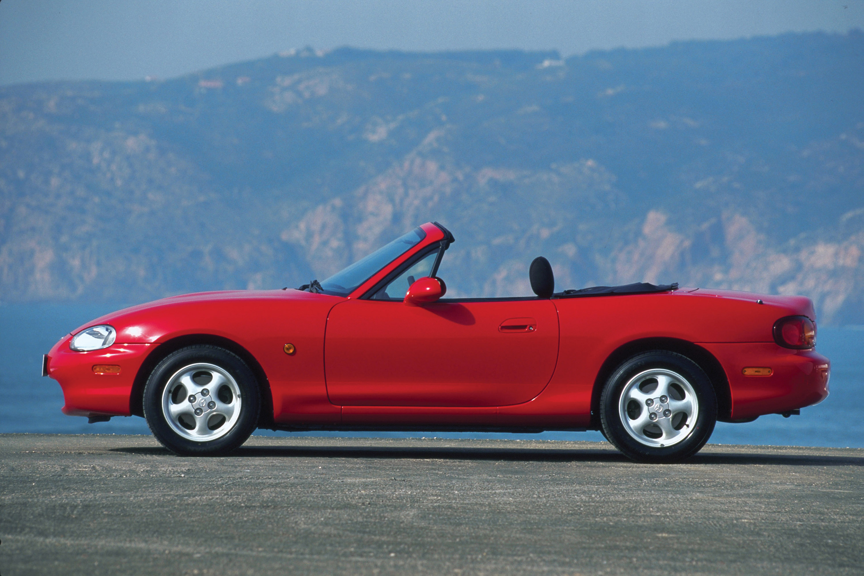 1998 Mazda MX 5