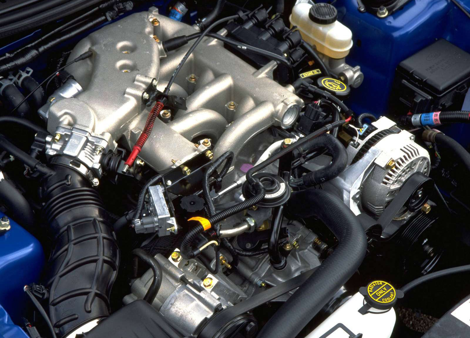 2000 ford mustang v6 engine