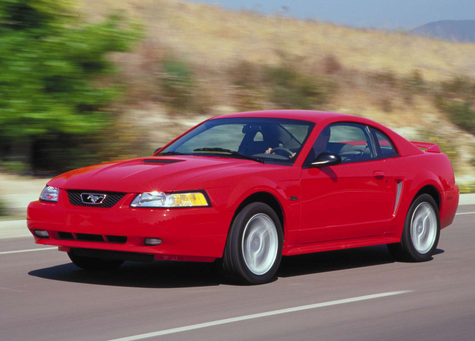 Ford Mustang GT photo #2