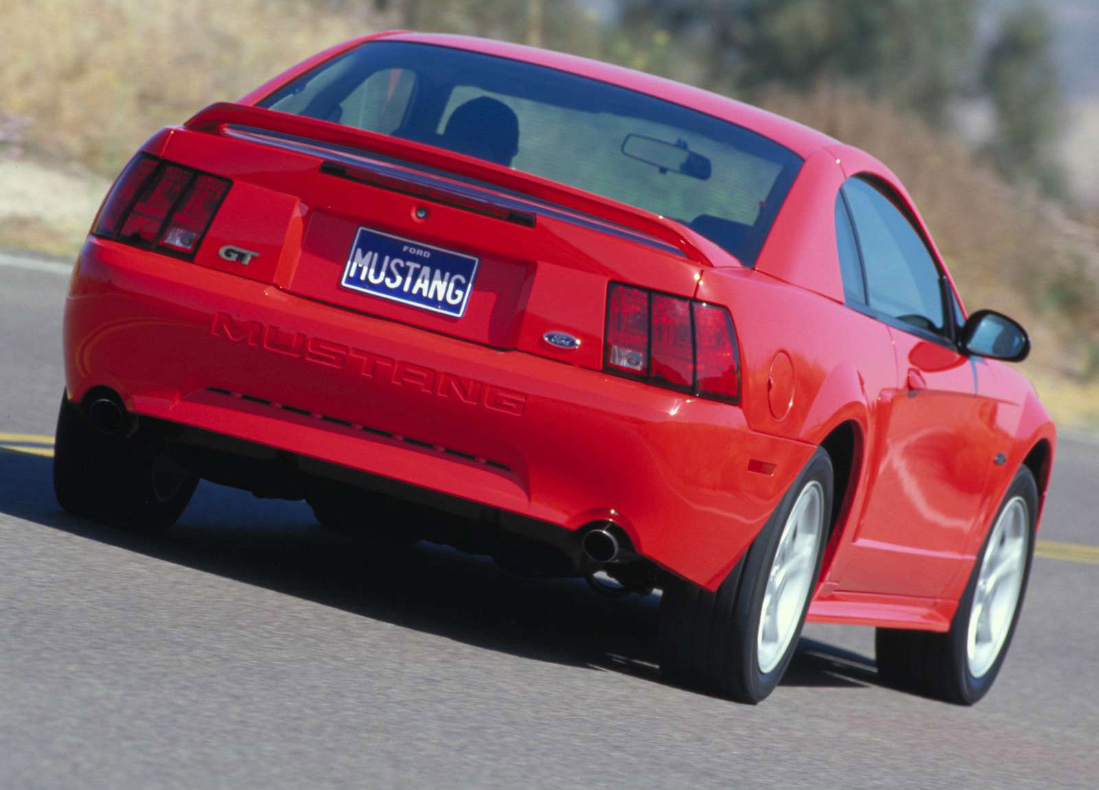 Ford Mustang GT photo #8