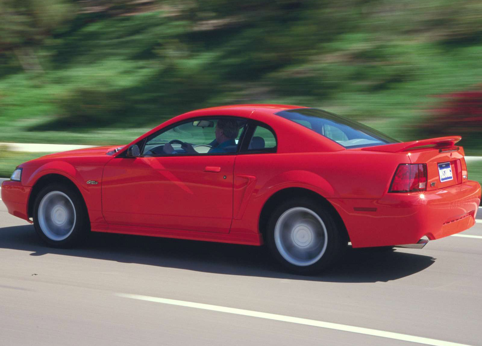 Ford Mustang GT photo #9