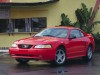 Ford Mustang GT 2000
