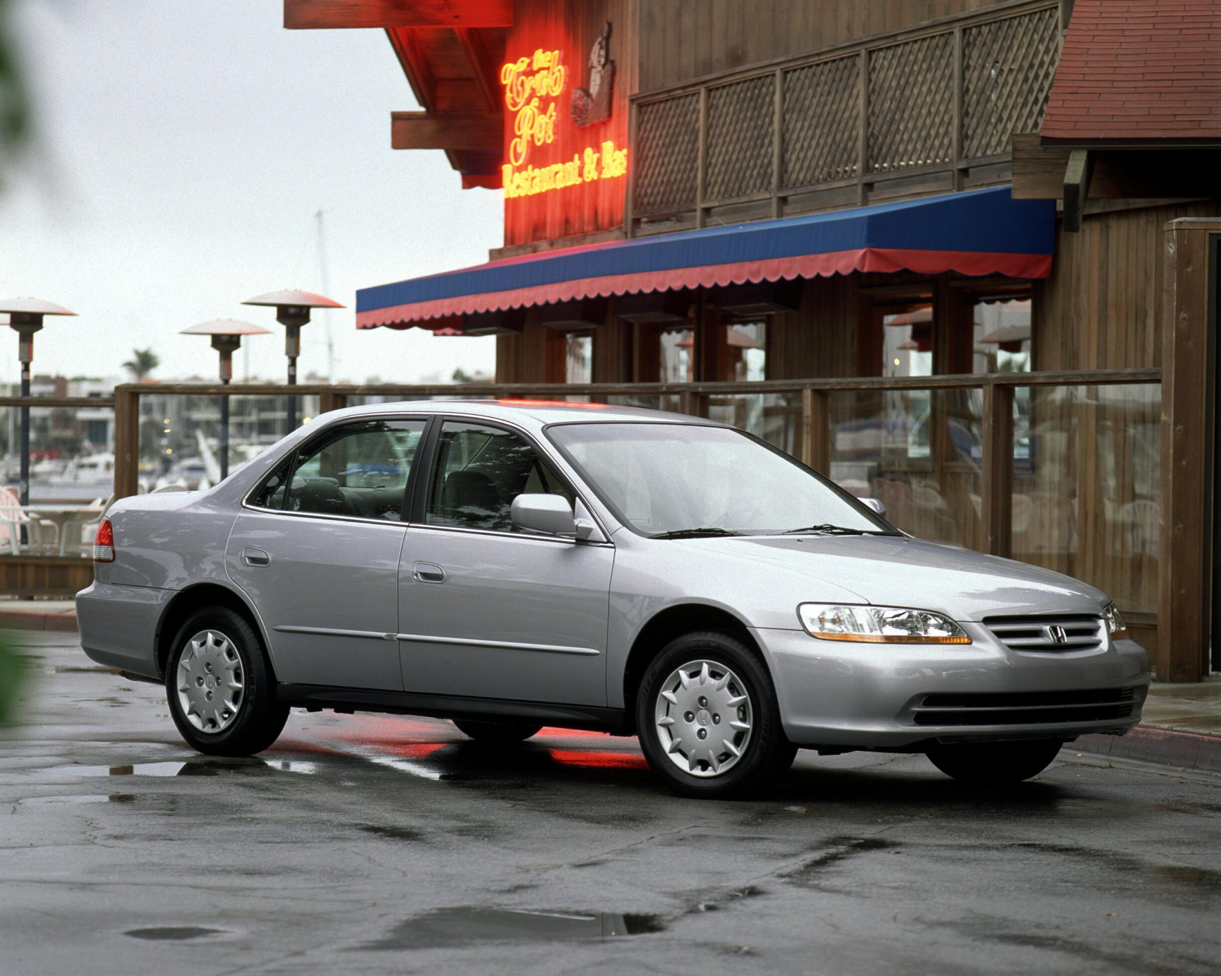 Honda model 2001