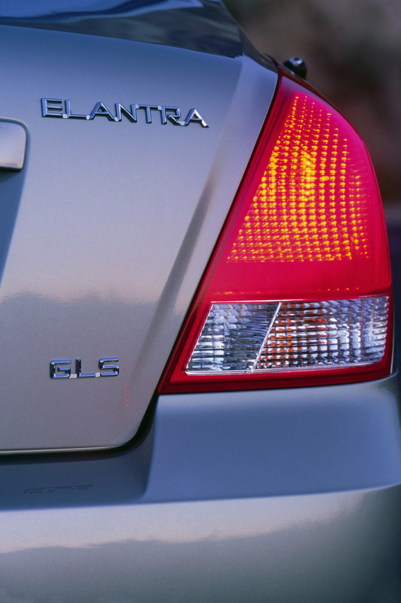 Hyundai Elantra GLS photo #10