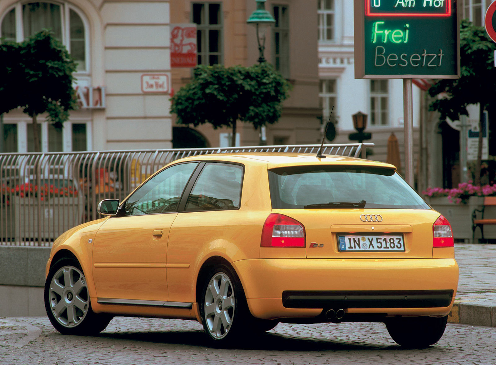 Audi S3 photo #3