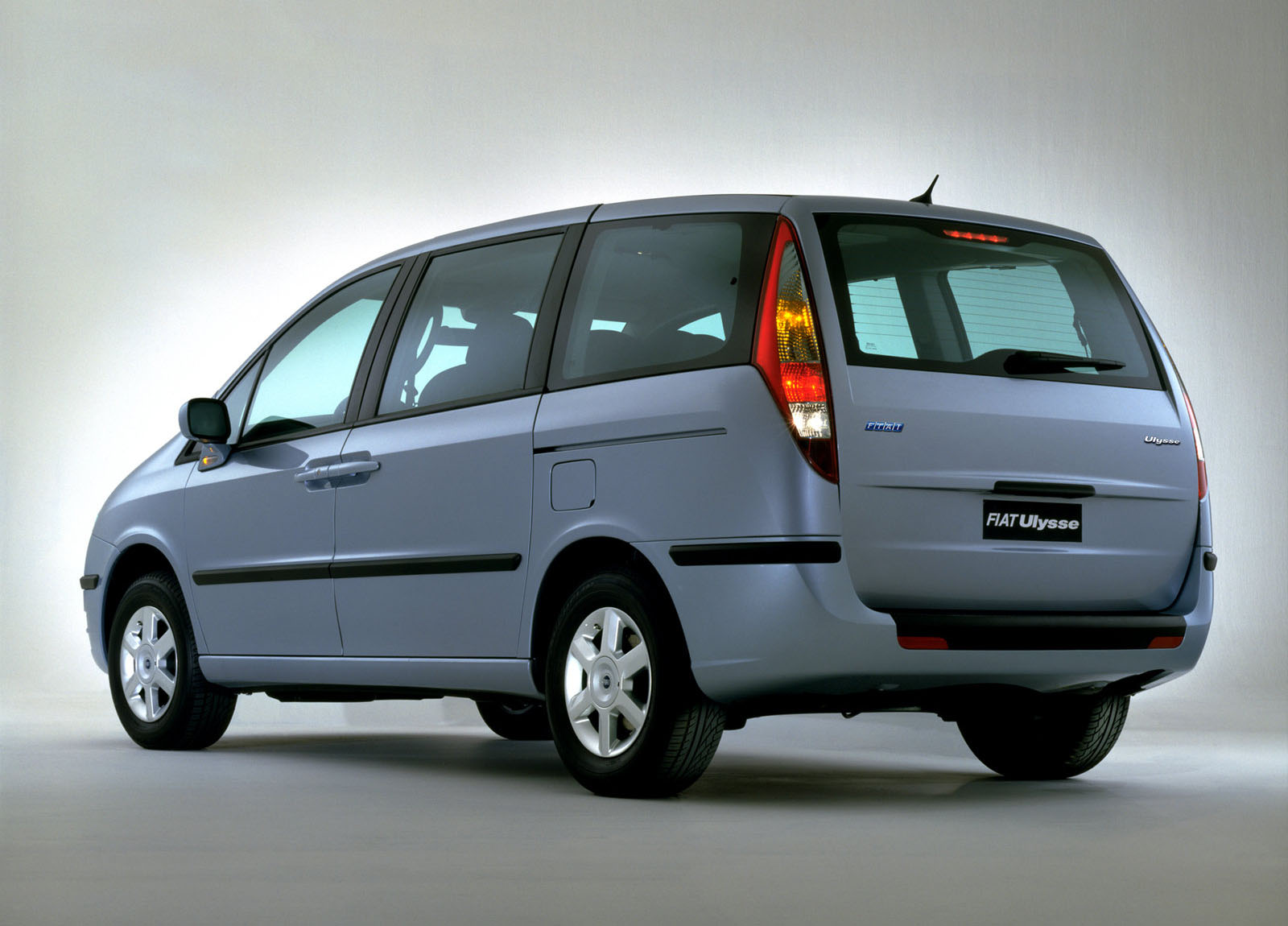 2002 Fiat Ulysse HD Pictures