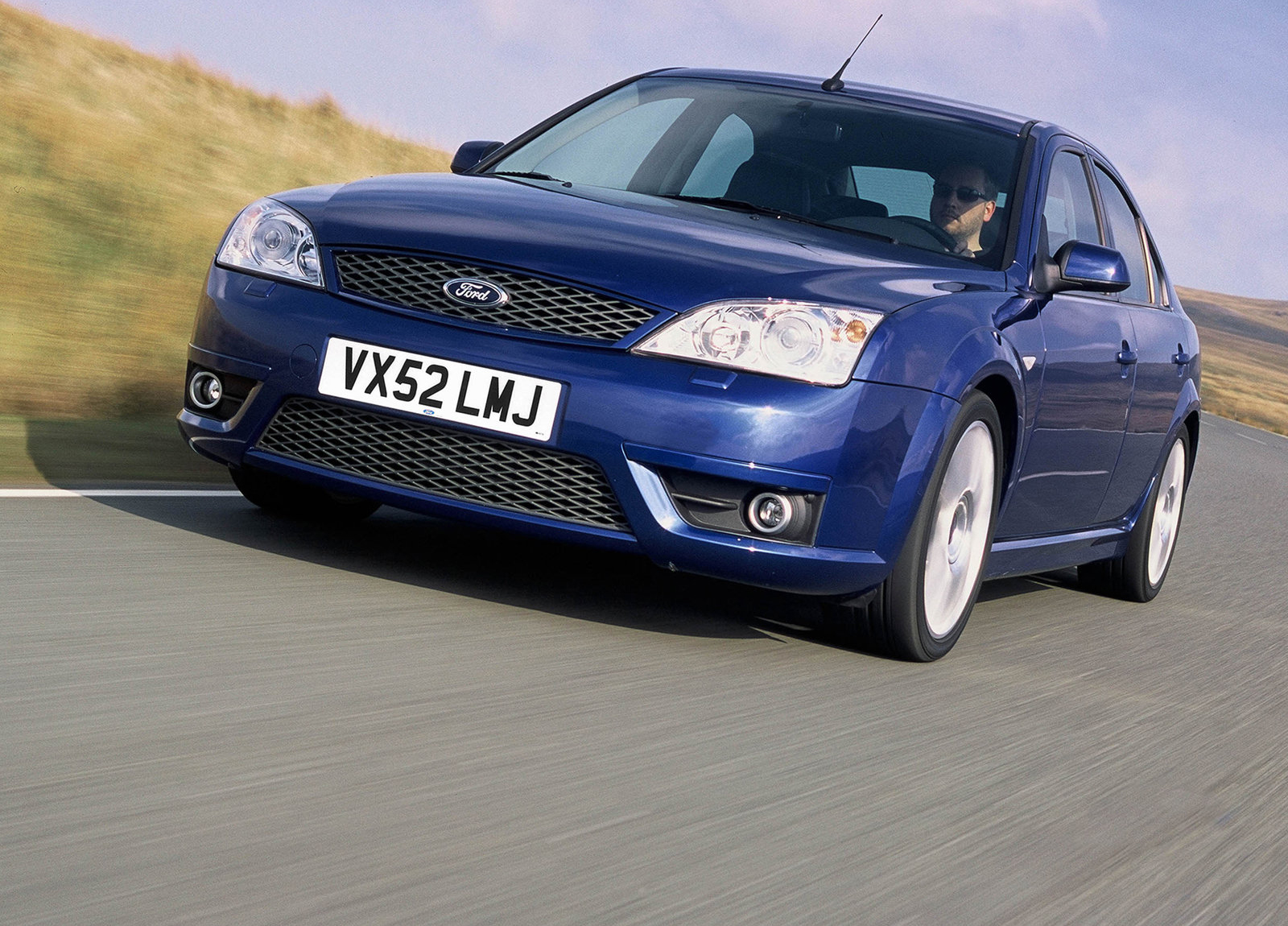 Ford Mondeo ST220 photo #2