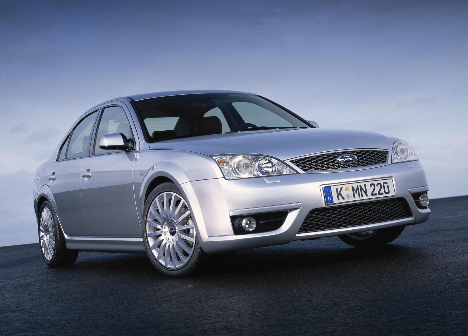 Ford Mondeo ST220 photo #3