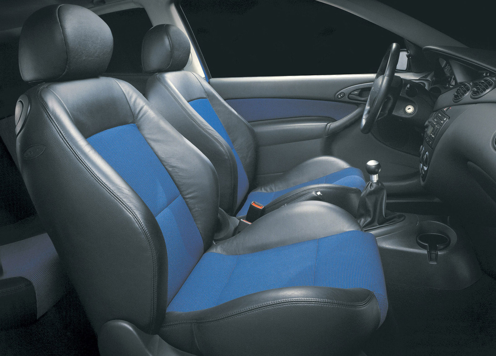 Ford SVT Focus photo #7