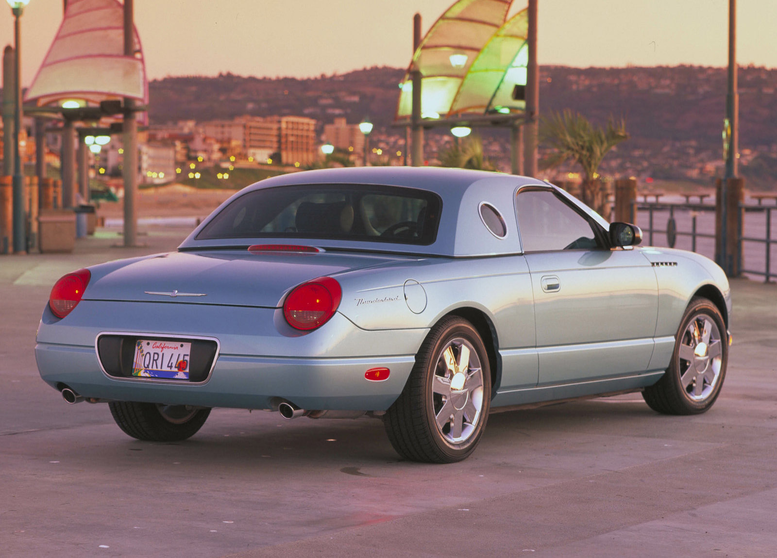 Ford Thunderbird photo #17