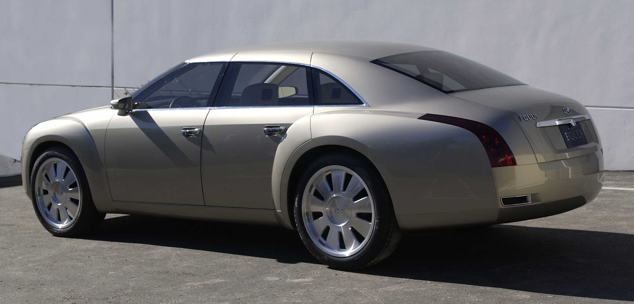 Hyundai HCD-7 Concept photo #5
