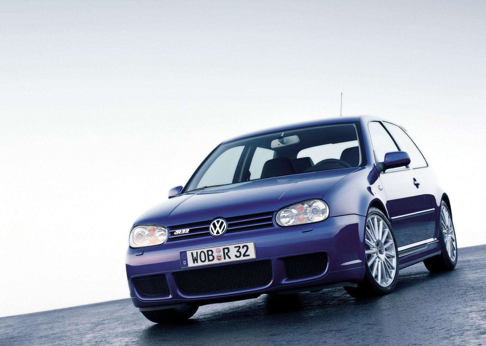 Volkswagen Golf R32 photo #2