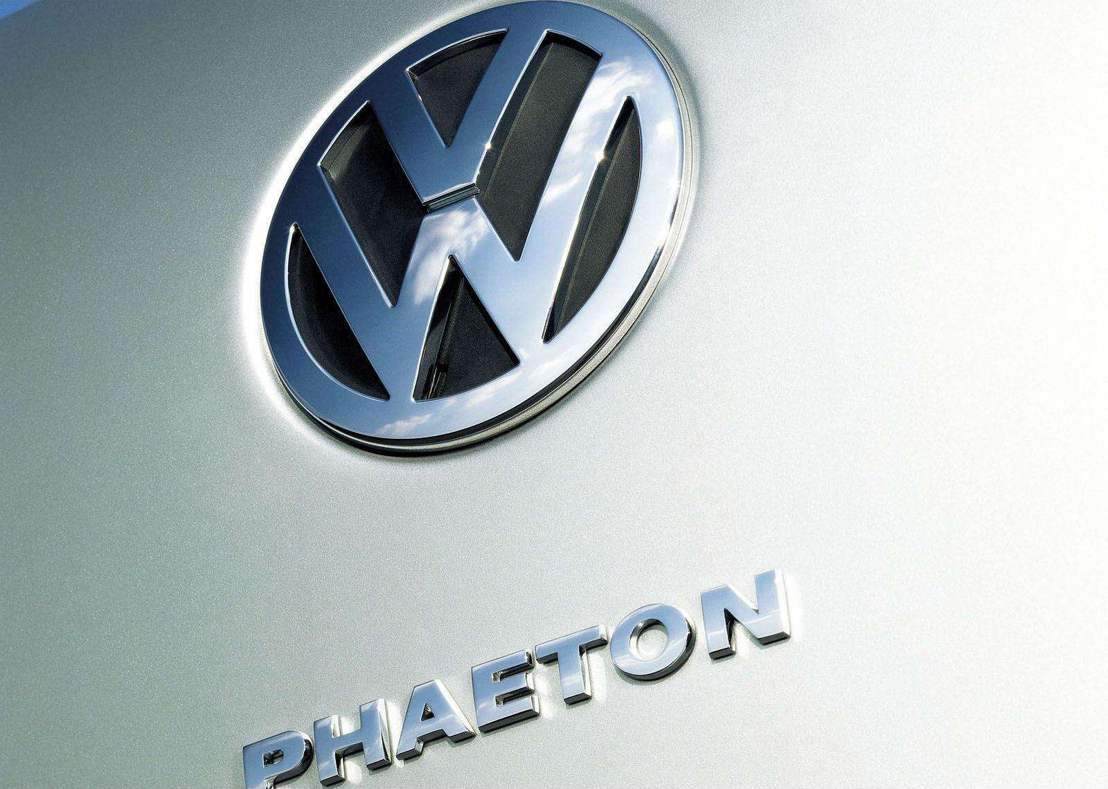 Volkswagen Phaeton photo #28