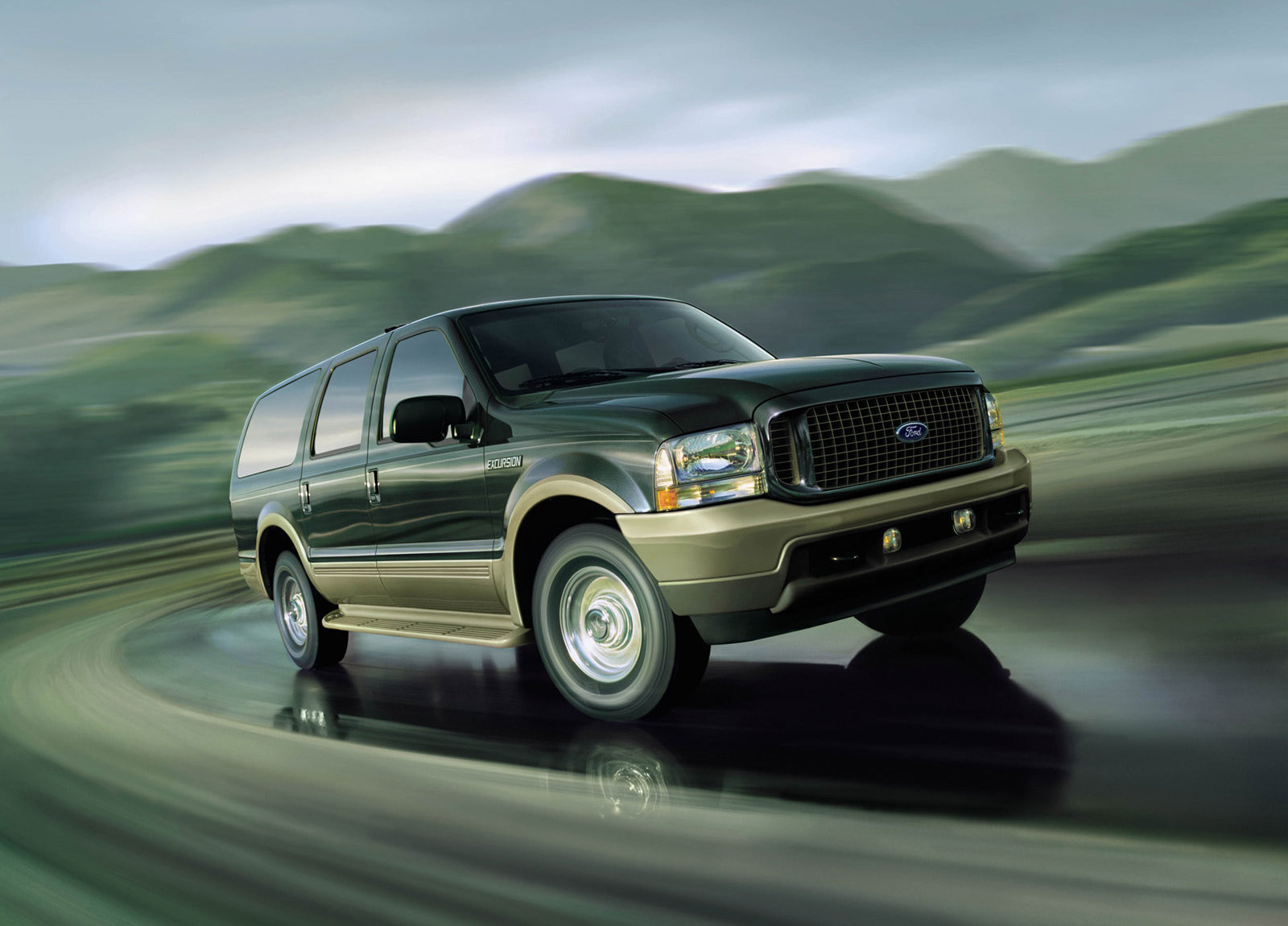 2003 ford excursion 5.4 mpg
