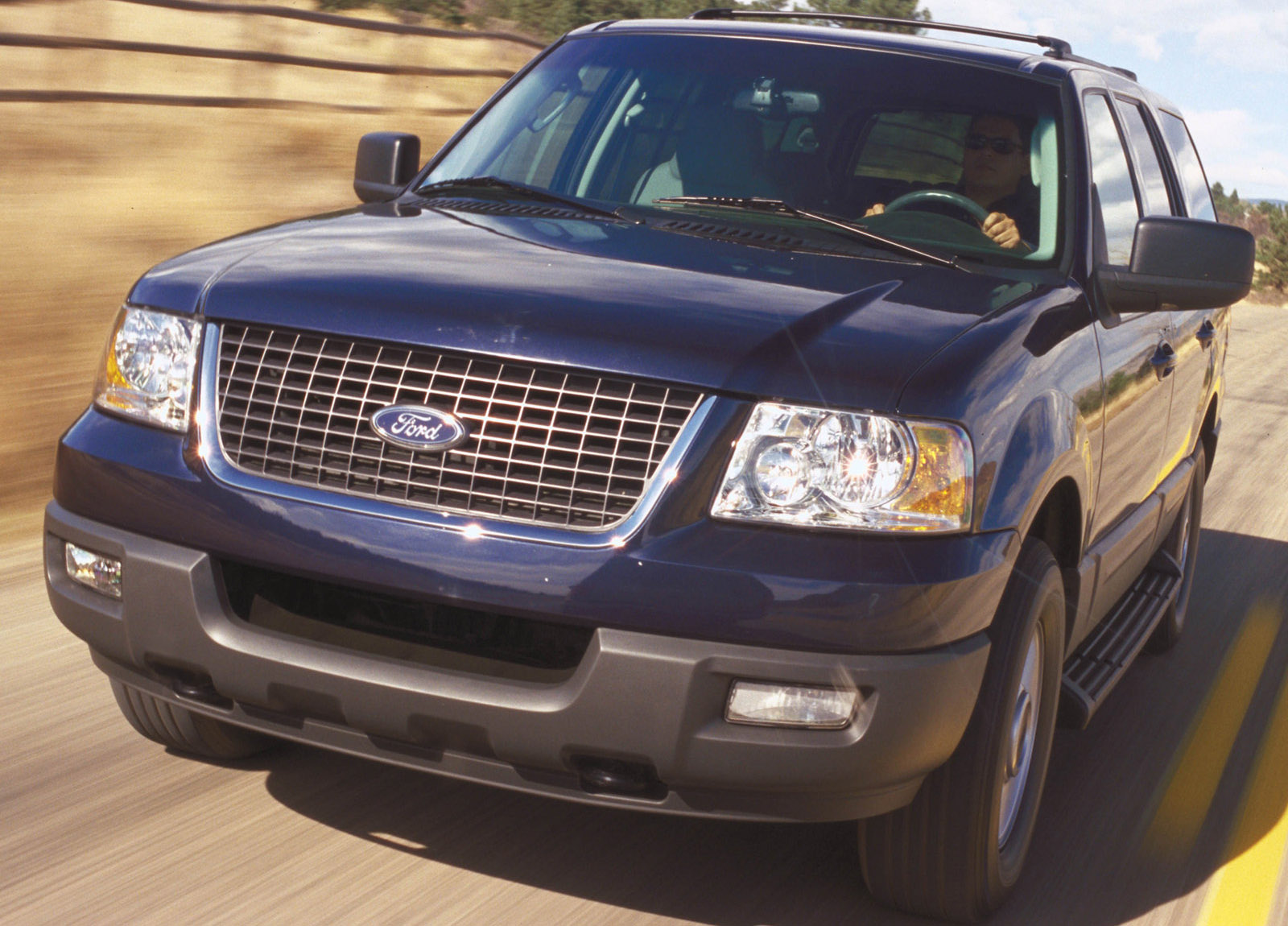 Ford Expedition photo #2