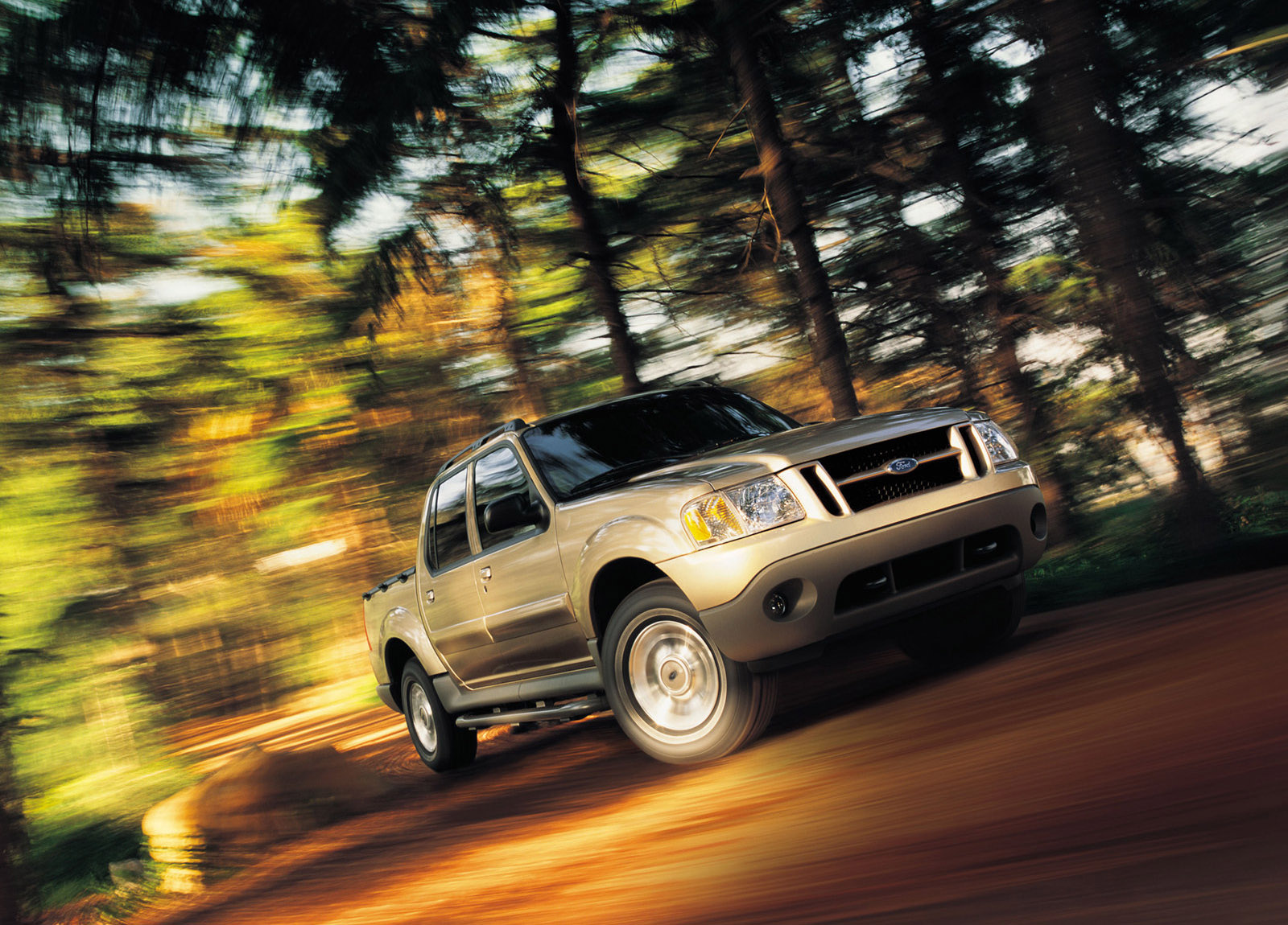 Ford Explorer Sport Trac photo #2