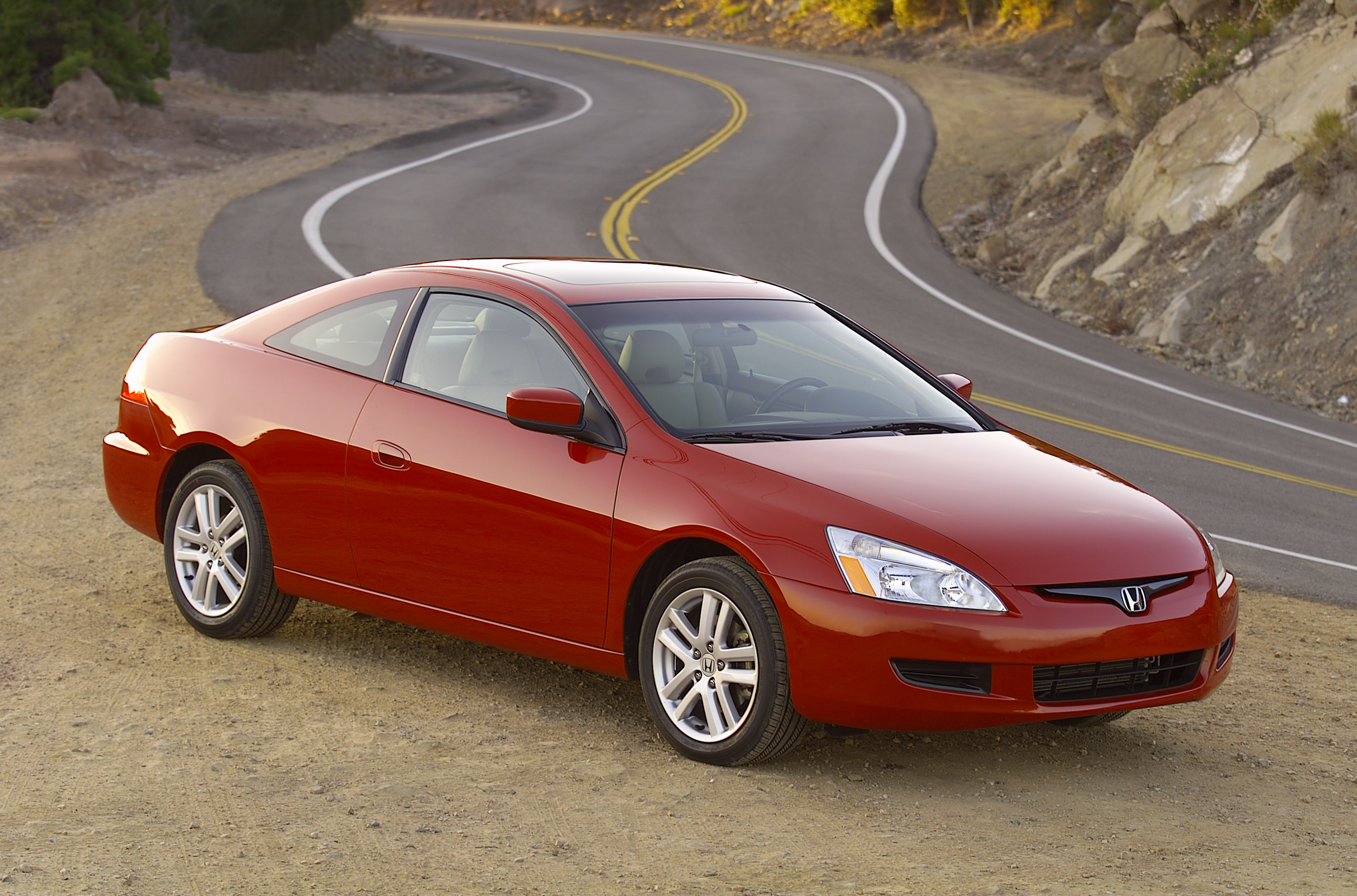 Honda Accord Coupe photo #3