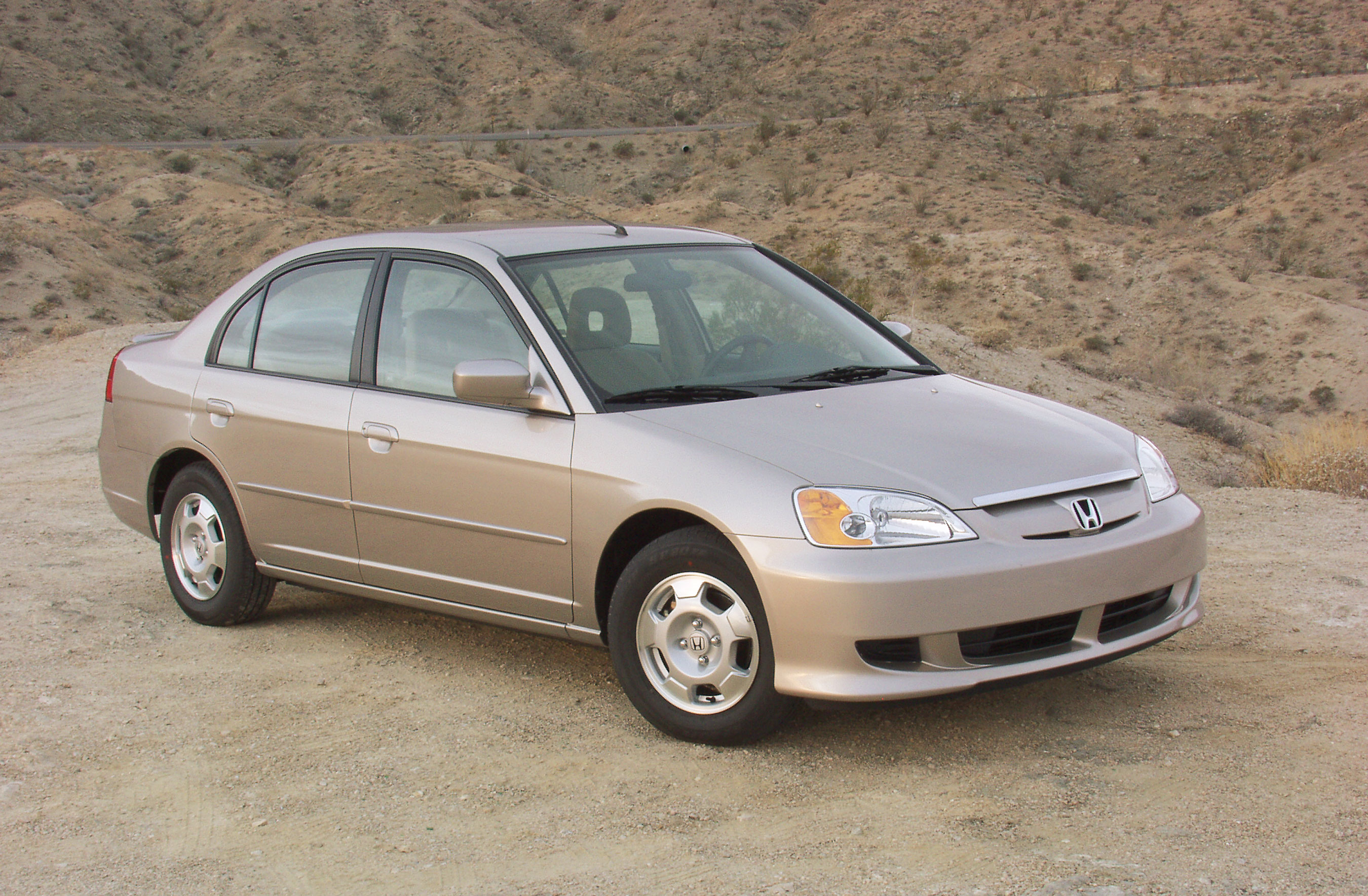 Honda Civic Hybrid photo #5