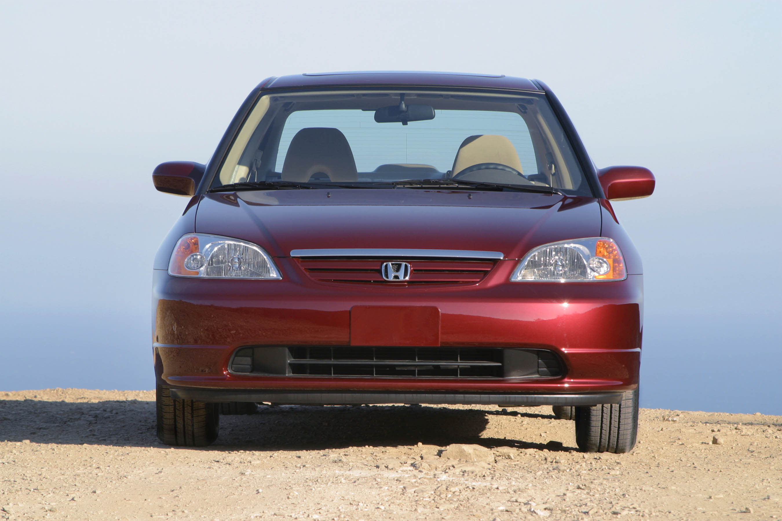 Honda Civic Sedan photo #2