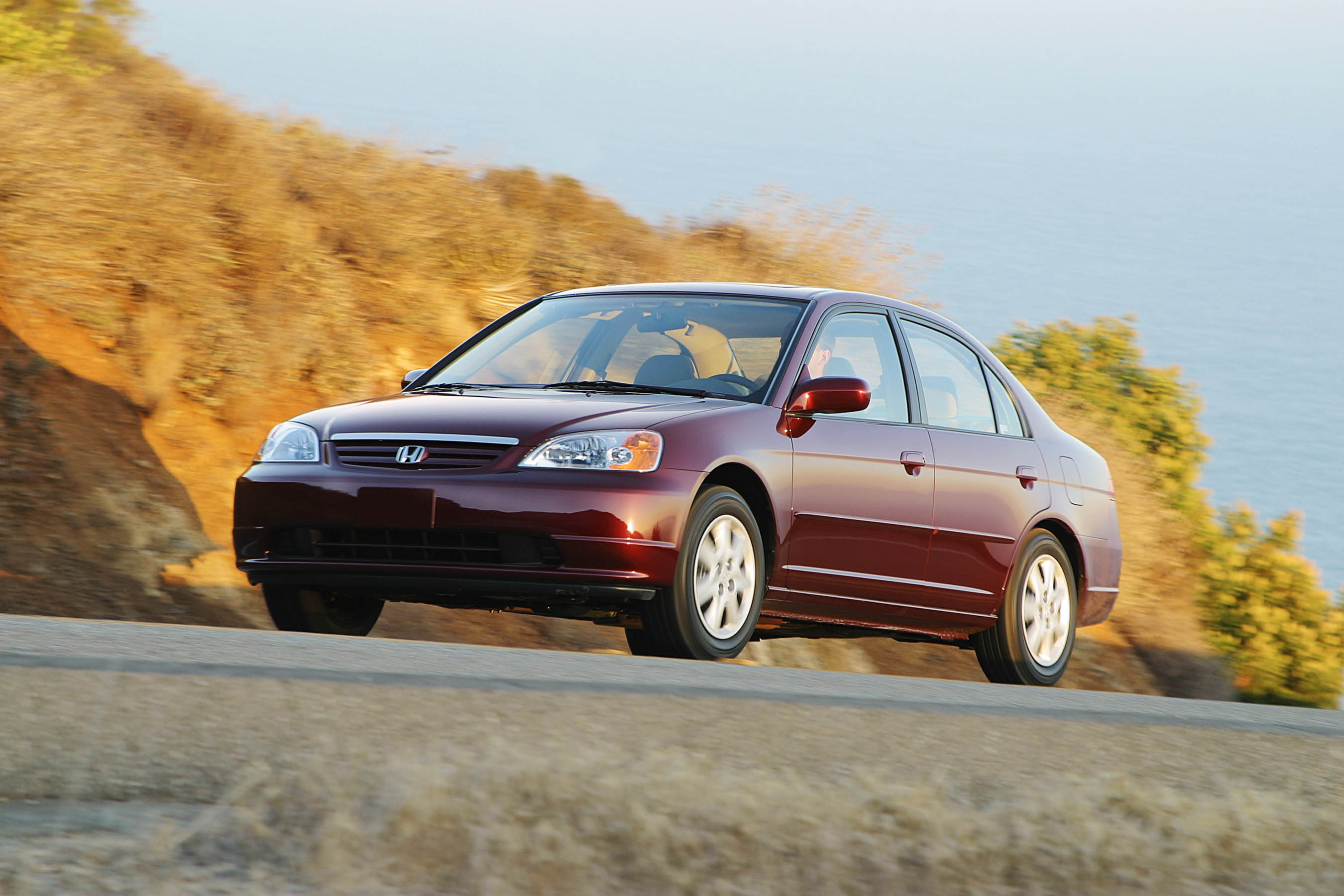 Honda Civic Sedan photo #3